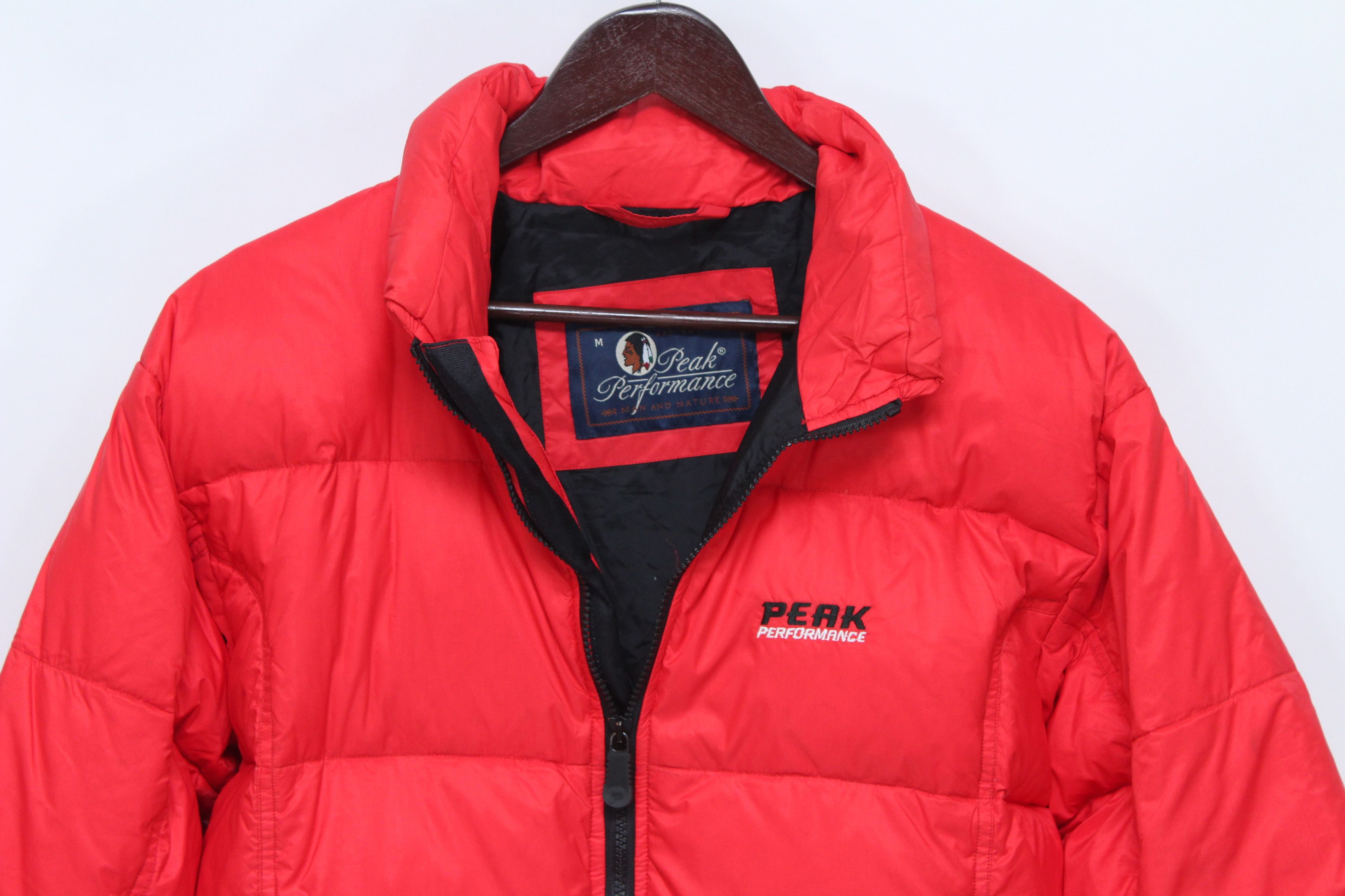 Peak Performance Peak Performance Down Jacket Coat Mens Size M Vintage Rare Size US M / EU 48-50 / 2 - 5 Thumbnail