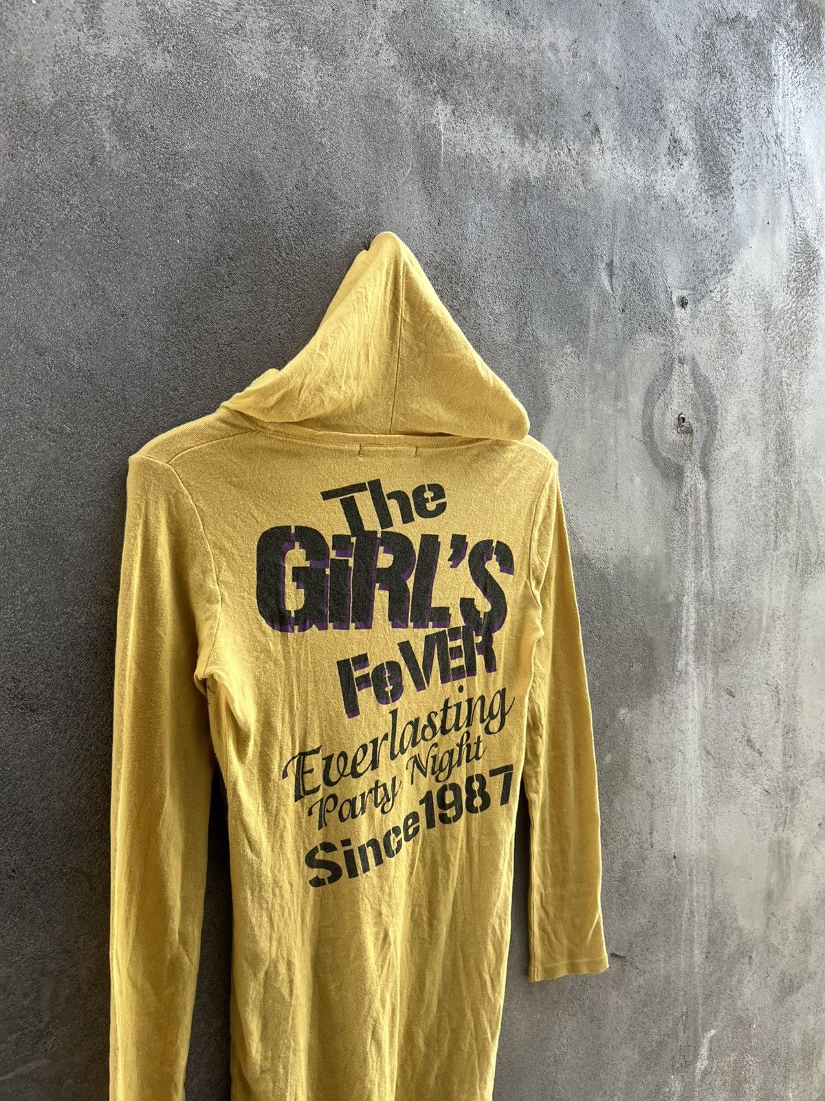 Hysteric Glamour × Playboy 🌟 IZIC Japan Graphic Hooded Tee – Y2K Retro Pop Print 🌟 Size US M / EU 48-50 / 2 - 13 Thumbnail