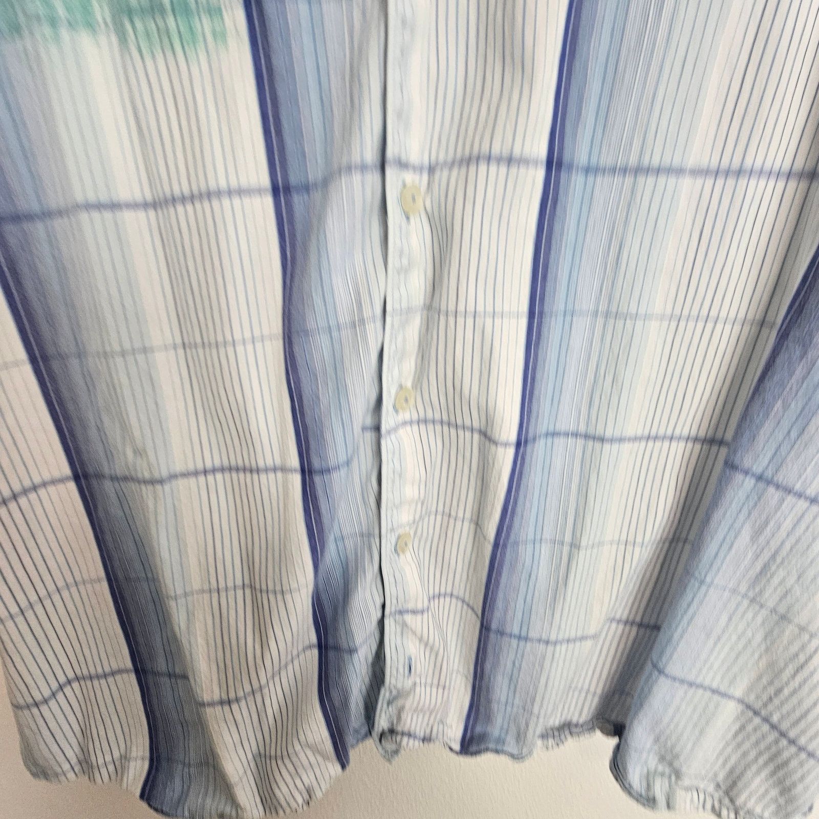 Tommy Bahama Tommy Bahama Hawaiian Shirt Men XXL Blue White Plaid Top Size US XXL / EU 58 / 5 - 3 Thumbnail