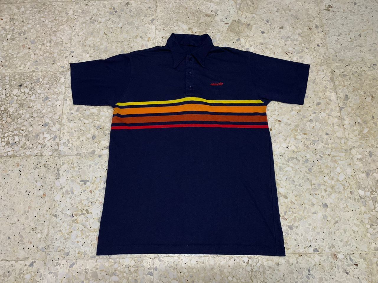 Adidas VINTAGE ADIDAS RAINBOW Size US XL / EU 56 / 4 - 2 Thumbnail
