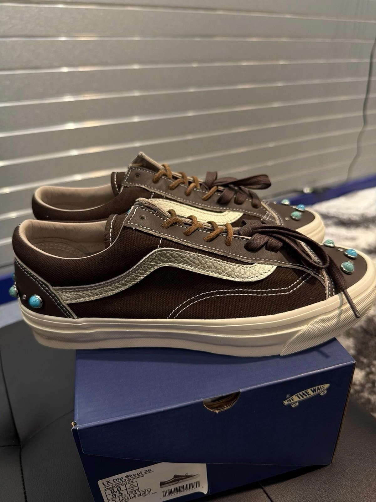 Vans Size 11 - Vans LX Old Skool 36 Gemstone Mushroom Mocha Size US 11 / EU 44 - 1 Thumbnail