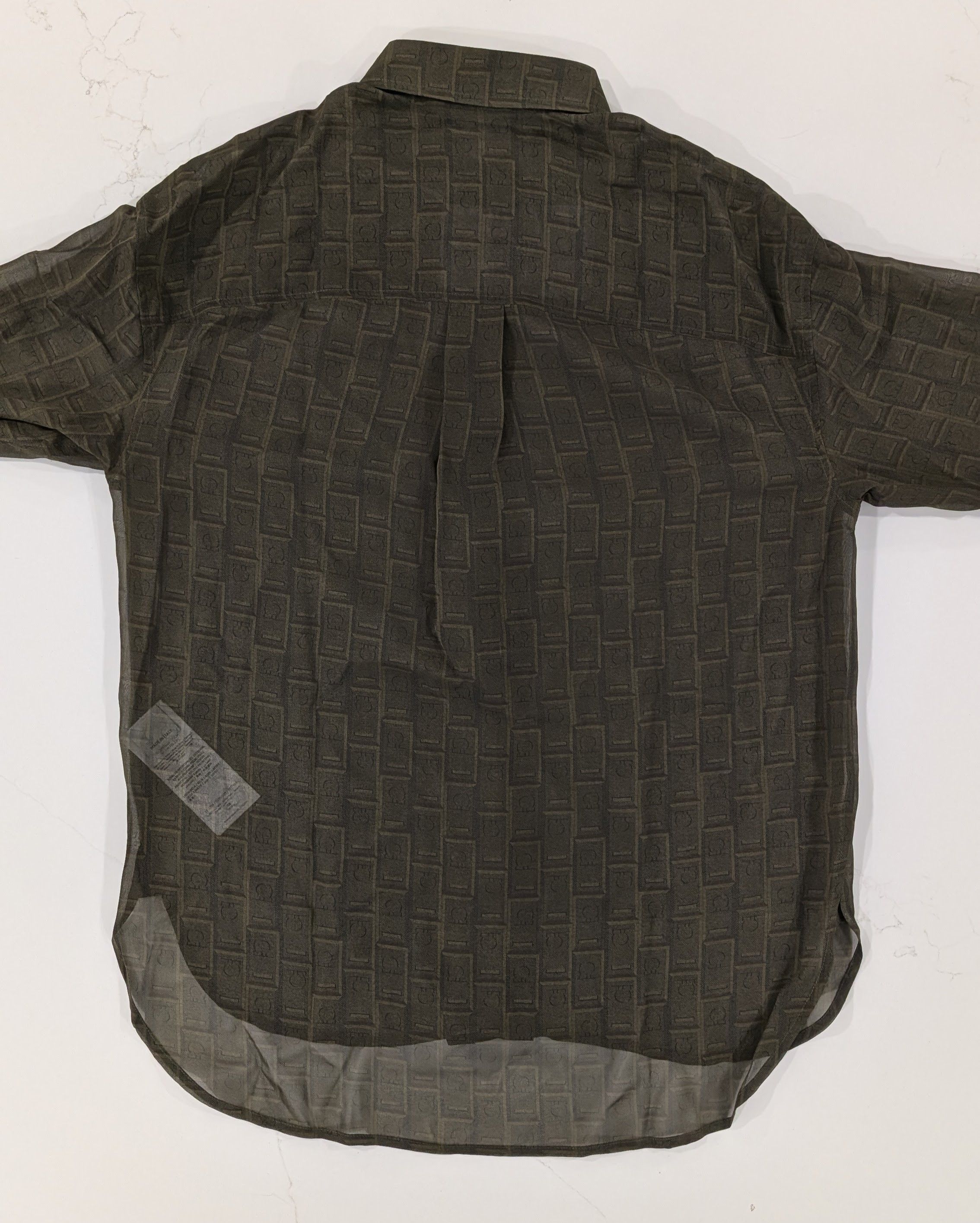 Salvatore Ferragamo FERRAGAMO Sheer Monogram Silk Blouse Size S / US 4 / IT 40 - 3 Thumbnail