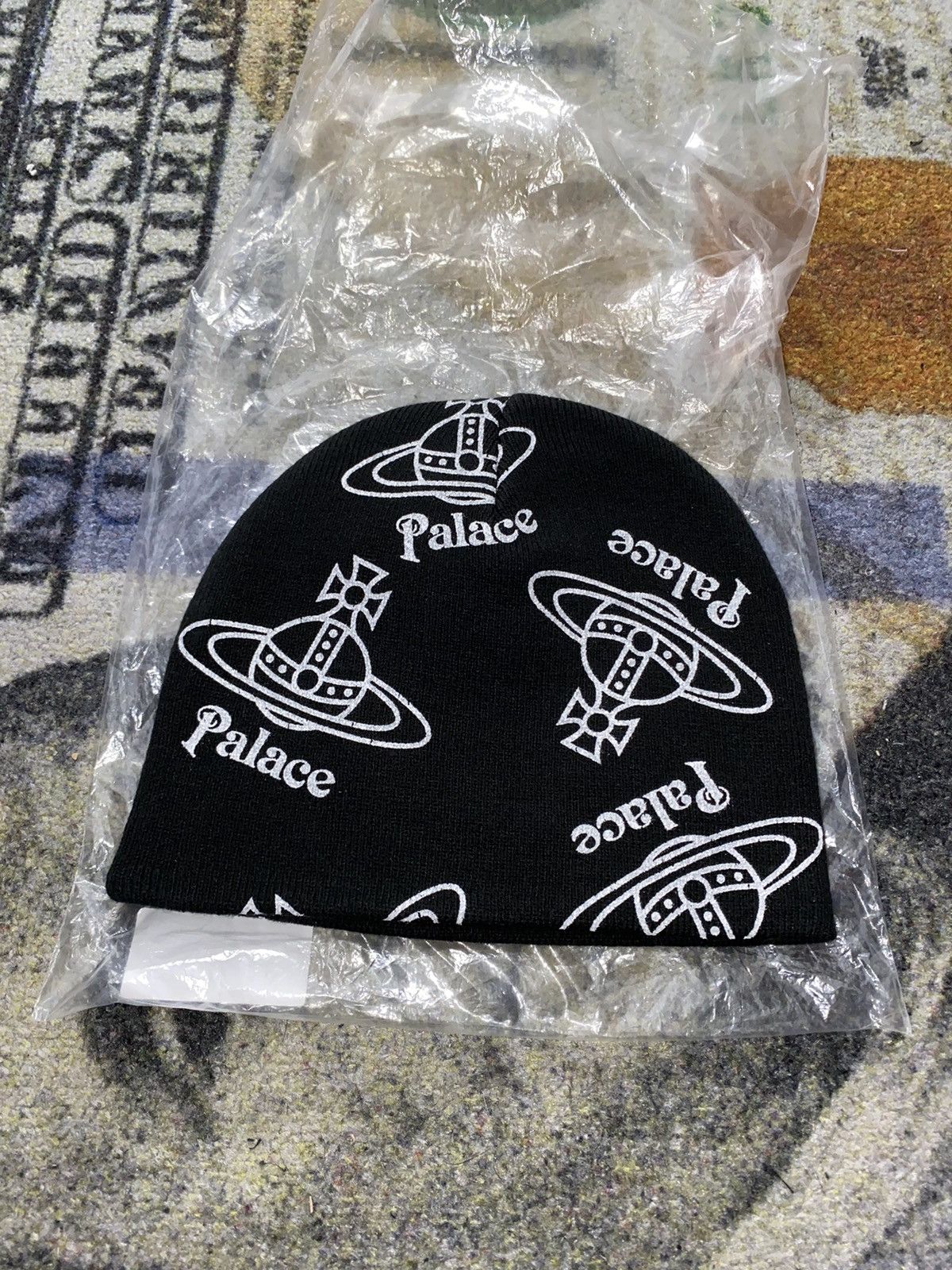 Palace × Vivienne Westwood Palace x Vivienne Westwood Logo Beanie Size ONE SIZE - 2 Thumbnail