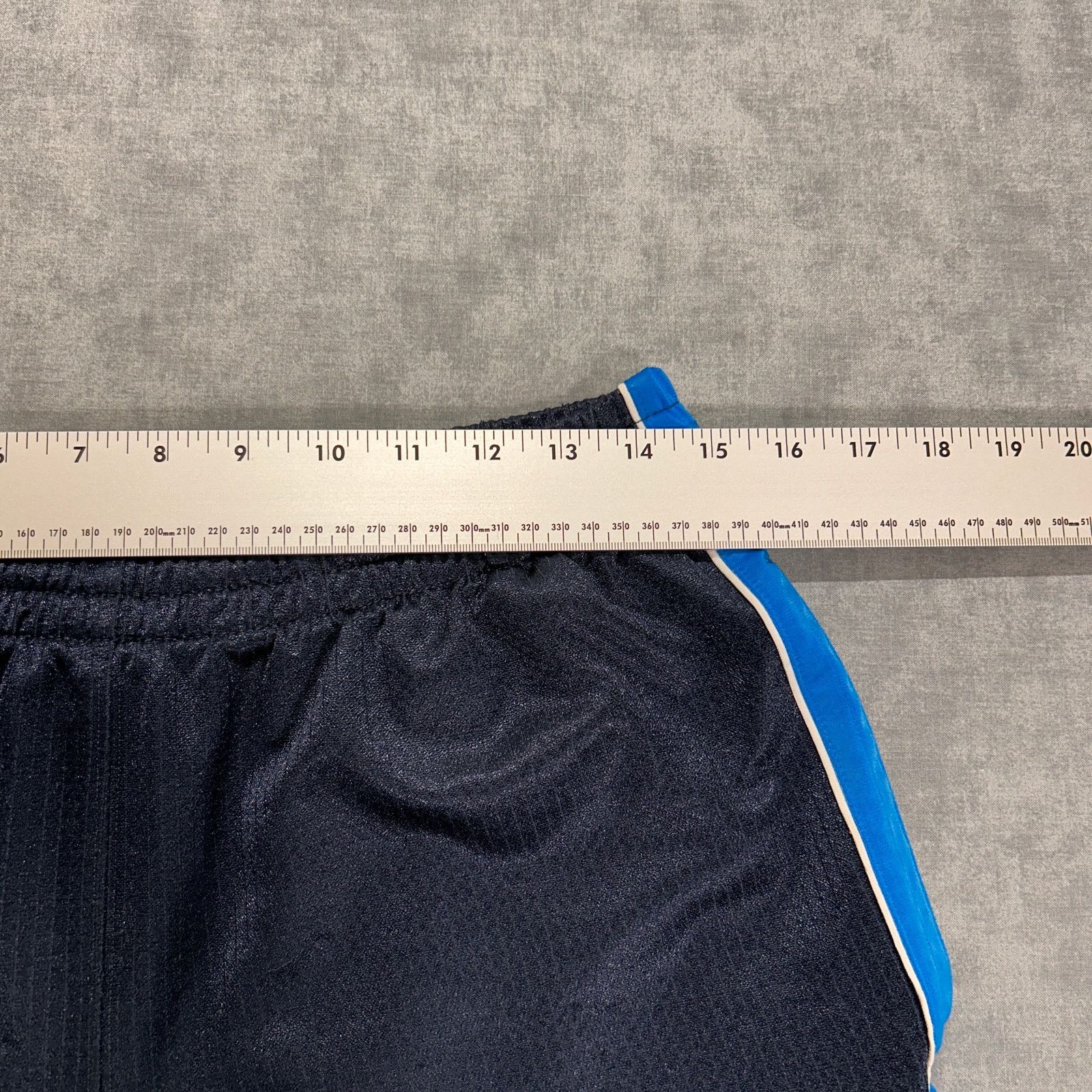 Spalding VTG Y2K Spalding streetwear sportswear bball shorts mens M Size US 31 - 7 Thumbnail