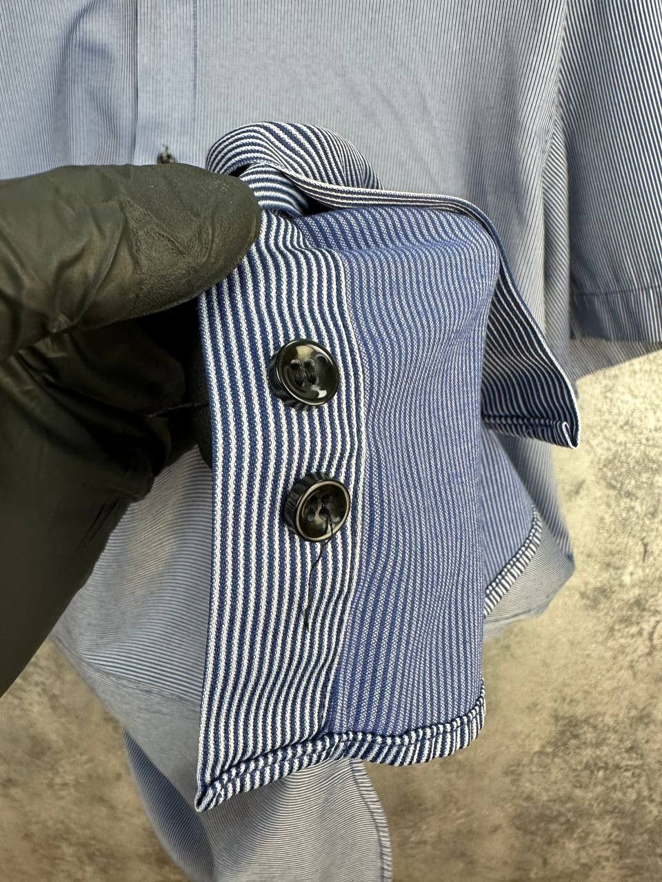 Armani Collezioni Armani Collezioni Striped Button-Up Shirt Short Sleeve Blue Size US L / EU 52-54 / 3 - 7 Thumbnail