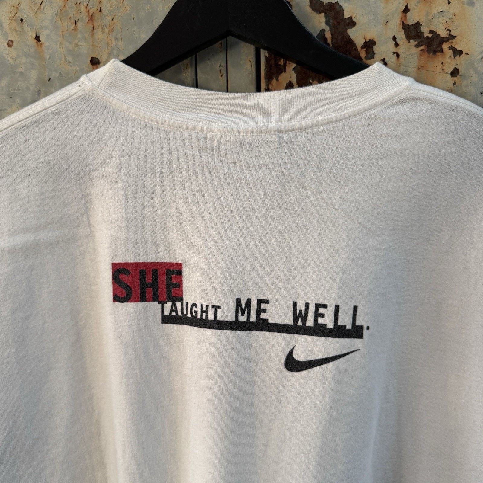 Nike Vintage 90s Nike Mother Nature Is A Powerful Force T Shirt Size US L / EU 52-54 / 3 - 5 Thumbnail