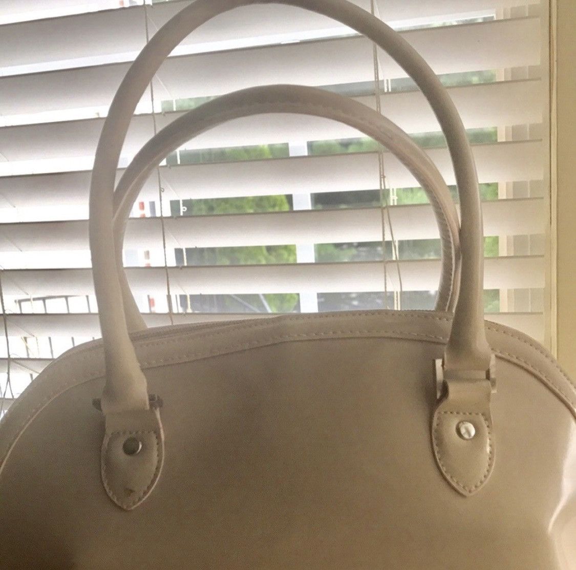 XOXO VINTAGE XOXO SATCHEL PURSE HAND BAG Size ONE SIZE - 5 Thumbnail