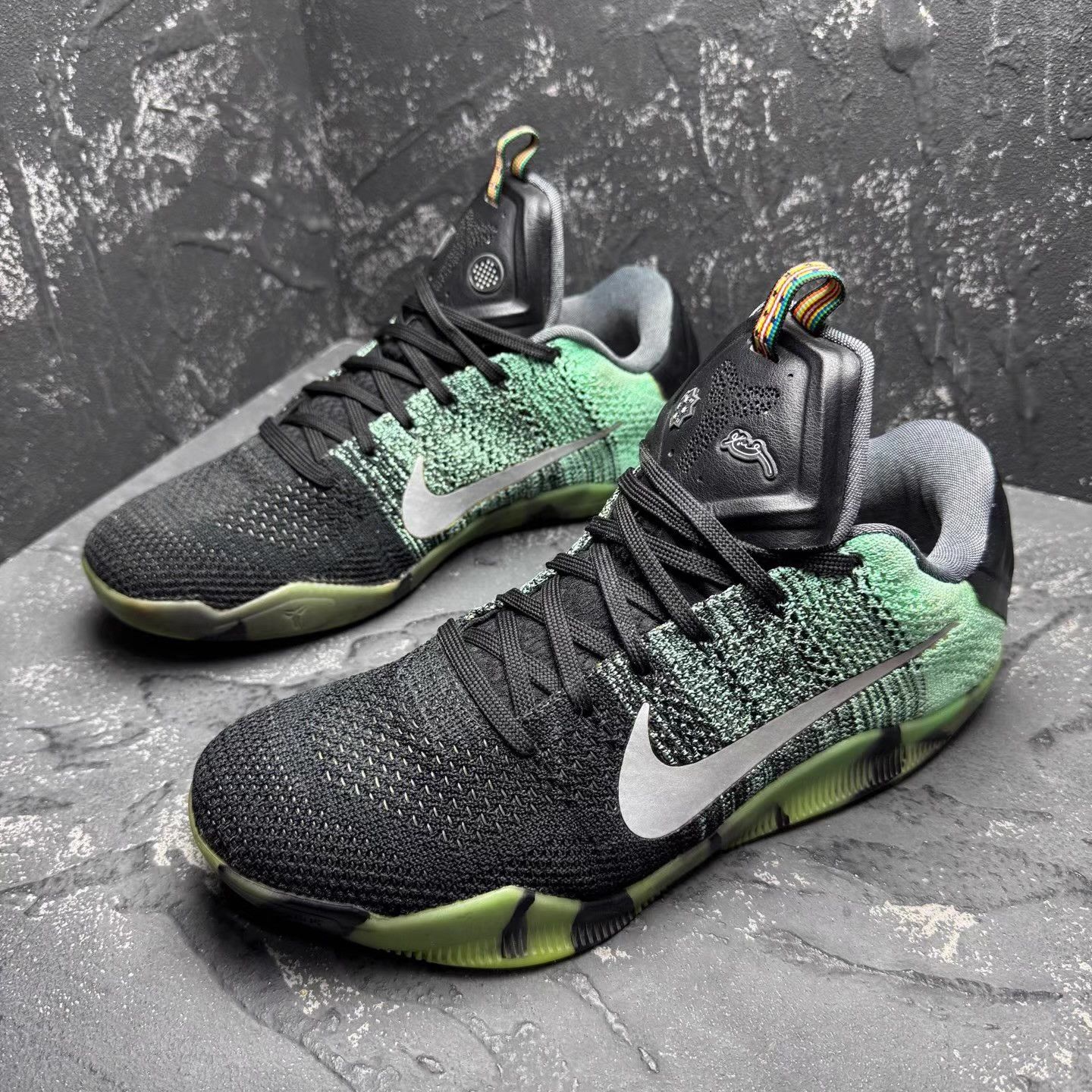 Nike Nike Kobe 11 All-Star Black & Green Q10 Size US 9 / EU 42 - 1 Thumbnail