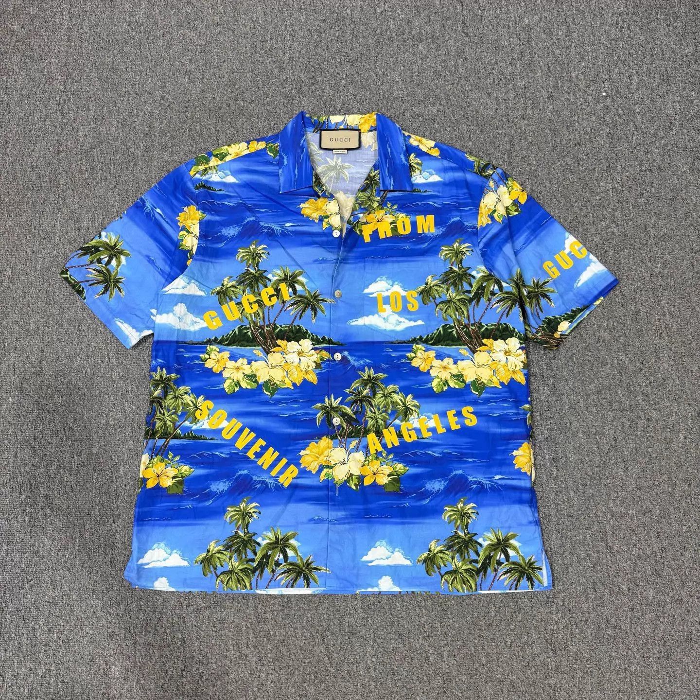 Gucci Blue Tropical Print Short Sleeve Button-Up Shirt Size US L / EU 52-54 / 3 - 1 Thumbnail