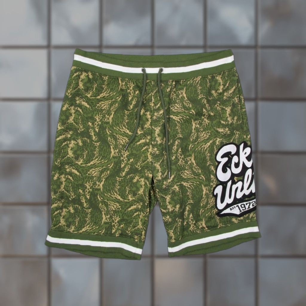Ecko Unltd Shorts Mens 36 Green Camo Bacteria Streetwear Embroidered