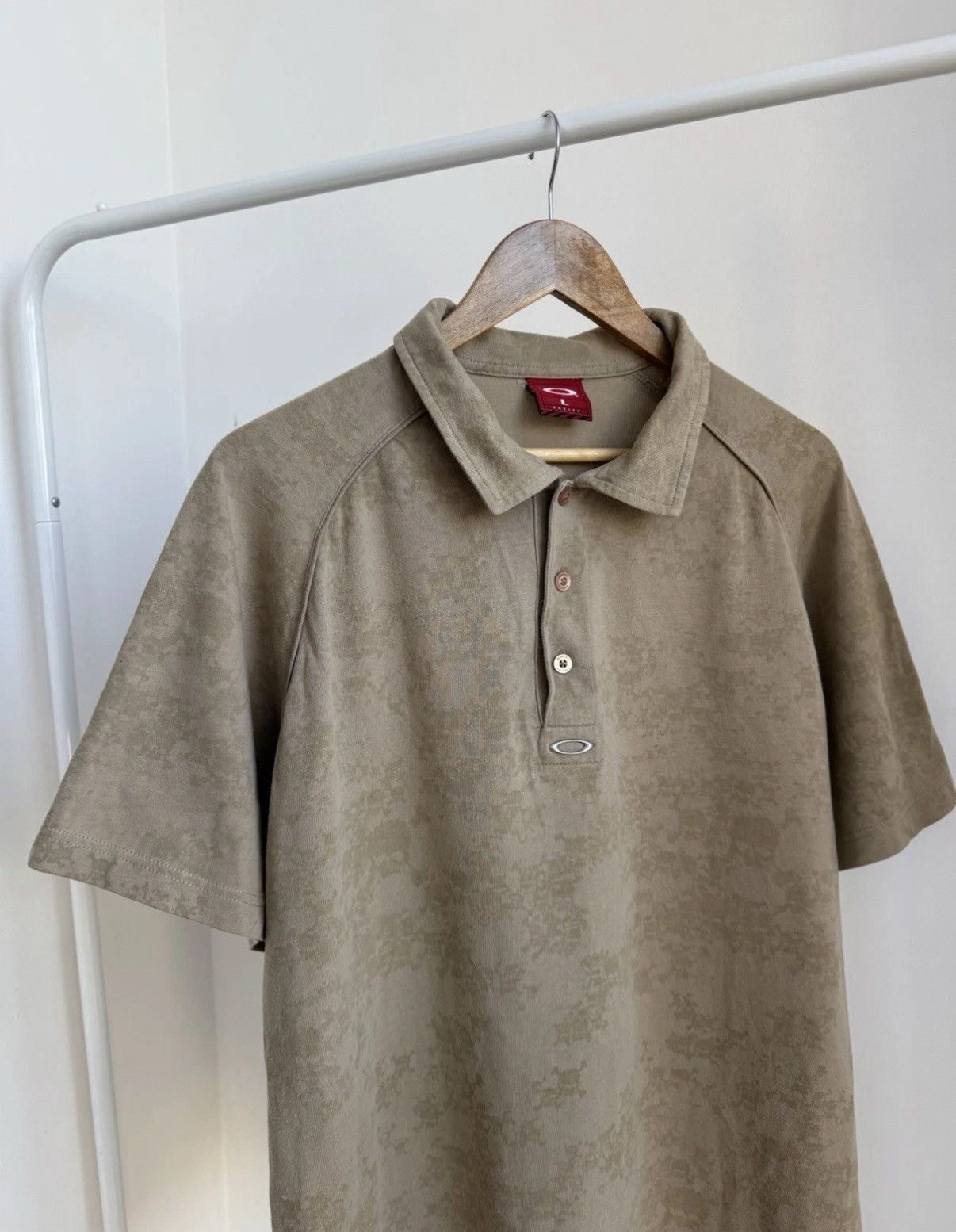 Oakley OAKLEY Vintage Center Metal Monogram Skull 90s Polo T Shirt Size US L / EU 52-54 / 3 - 3 Thumbnail
