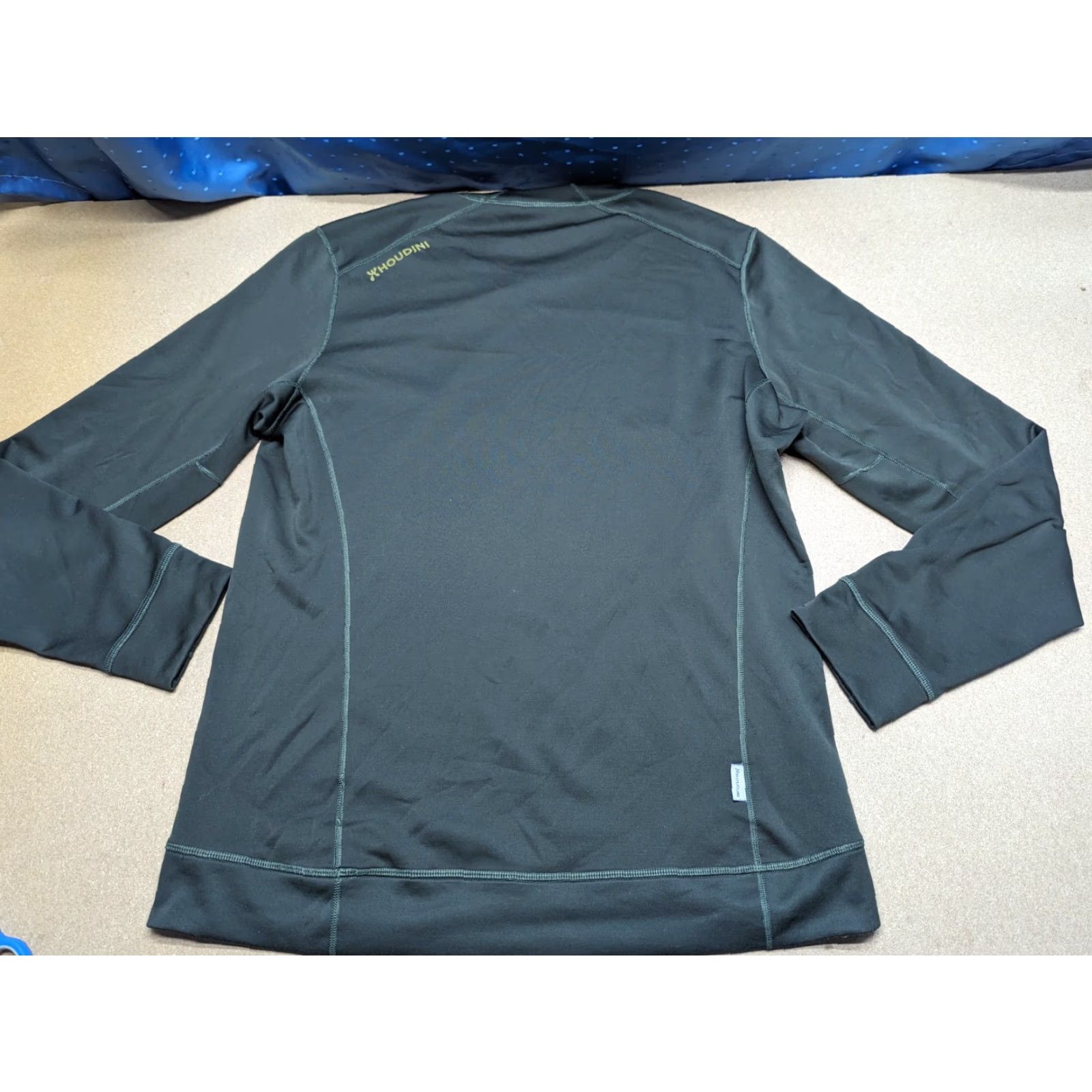 Houdini Houdini Mens Shirt Large Green Sport Long Sleeves Running Cycling Shirt Mens XL Green Sports Moisture Wicking Quick Dry Size US XL / EU 56 / 4 - 2 Thumbnail