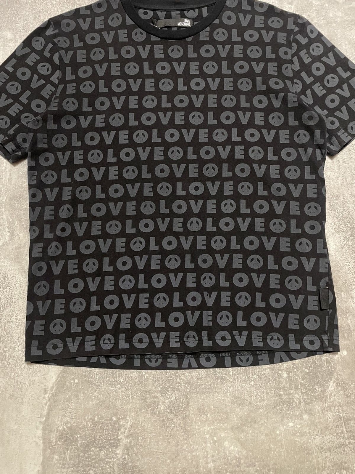 Moschino Vintage Moschino Love Monogram T-Shirt Size US L / EU 52-54 / 3 - 3 Thumbnail