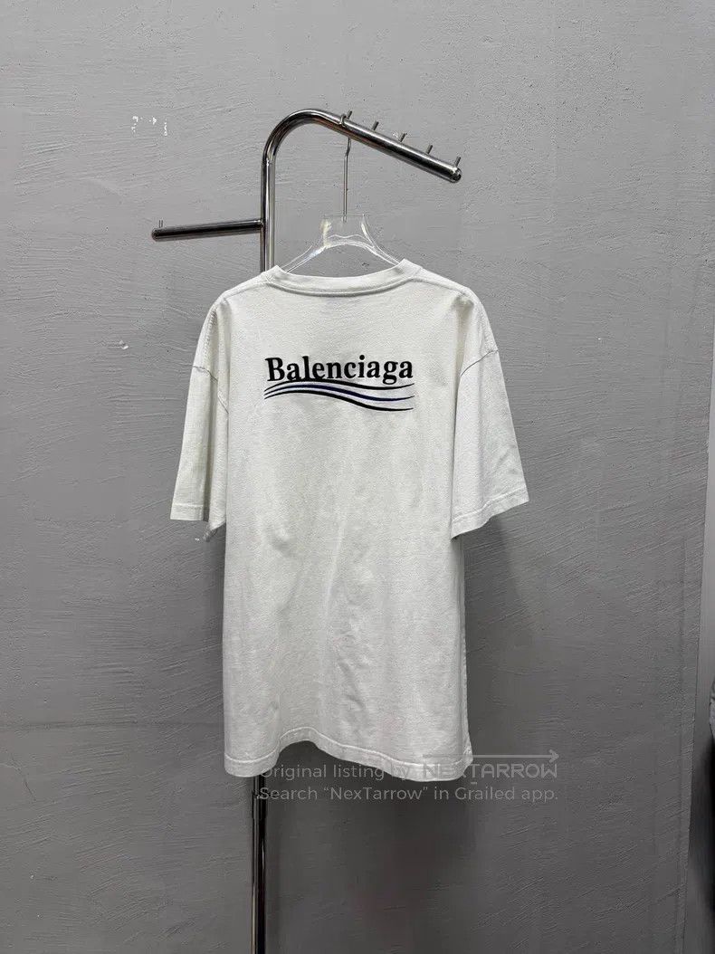 Balenciaga Balenciaga White Coca-Cola short-sleeve Size US XS / EU 42 / 0 - 2 Thumbnail