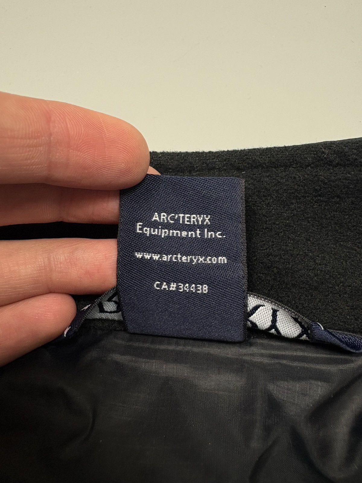 Arc'teryx Arc’teryx Atom LT Leaf Men's Outdoor Gorpcore Jacket Size US S / EU 44-46 / 1 - 13 Thumbnail