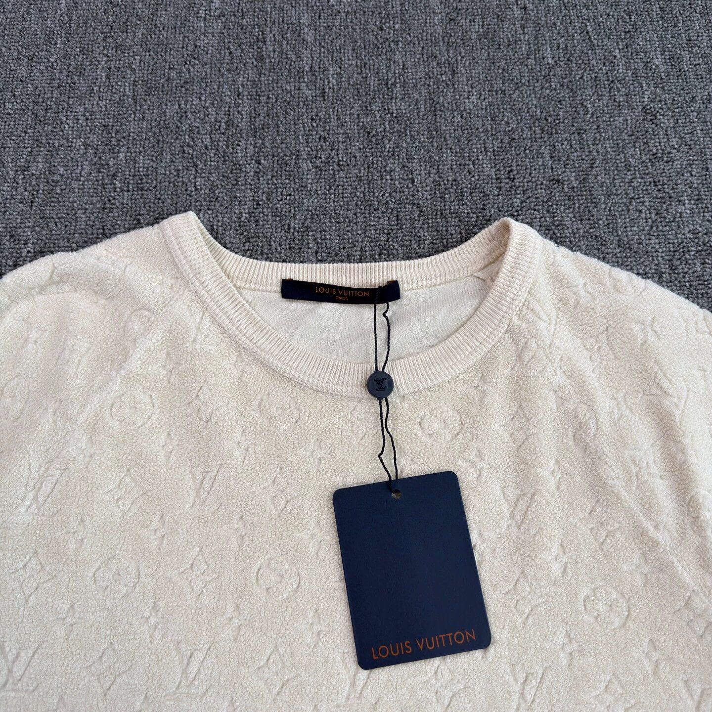 Louis Vuitton LV Beige Allover Print Terry Cloth Short Sleeve XL Size US XL / EU 56 / 4 - 3 Thumbnail