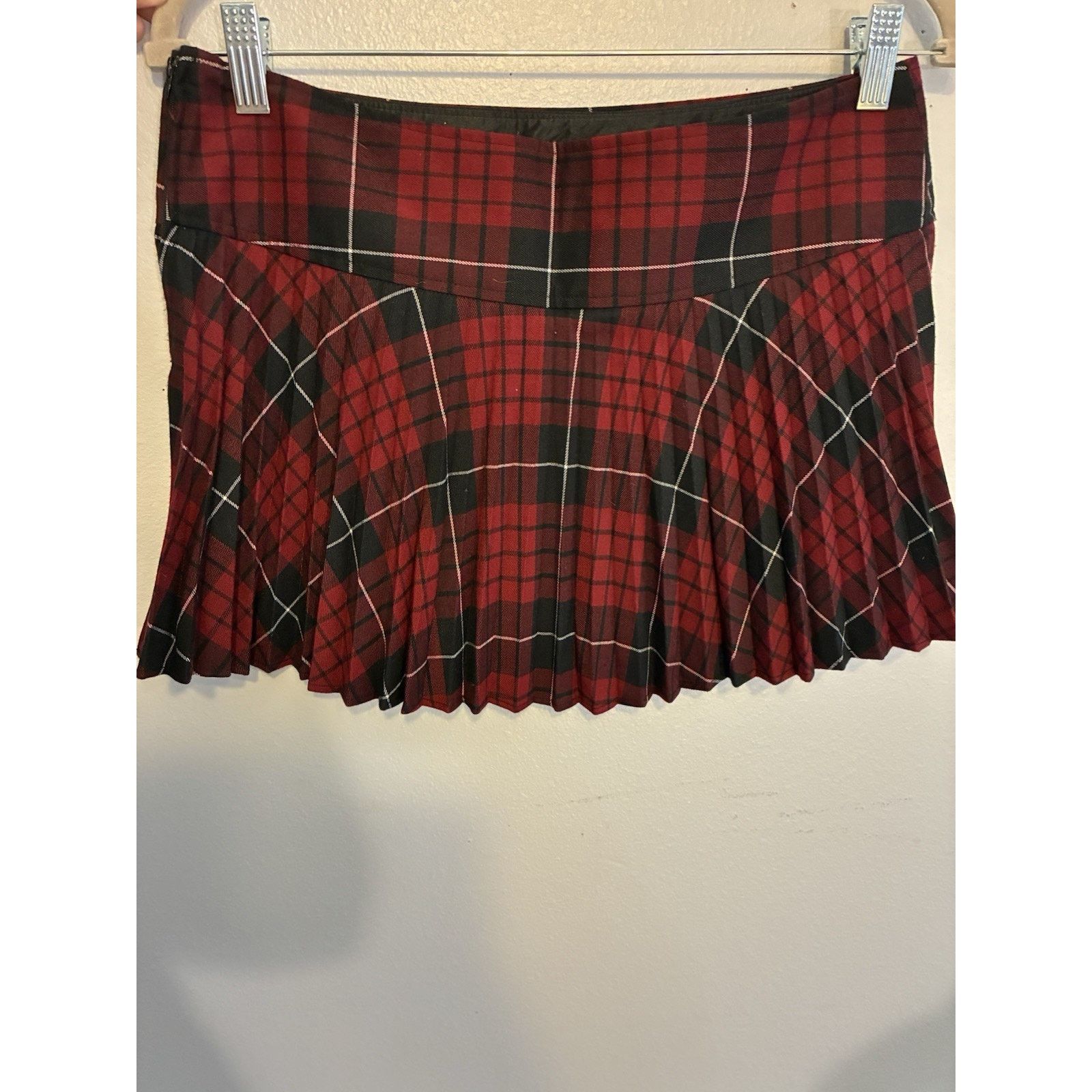 Other Y2K Charlotte Russe Micro Mini Pleated Skirt M Red Plaid Size 30" / US 8 / IT 44 - 11 Thumbnail