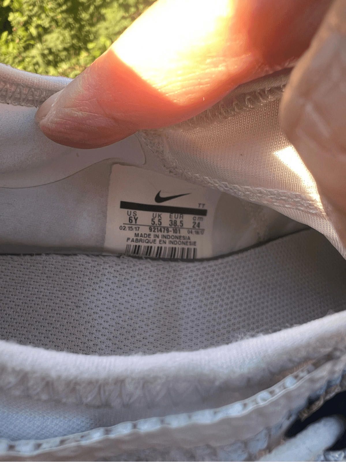 Nike Nike DUEL RACER GS 'WHITE BLACK' Sz 6 Youth 921479-101 Size US 6 / IT 36 - 8 Thumbnail