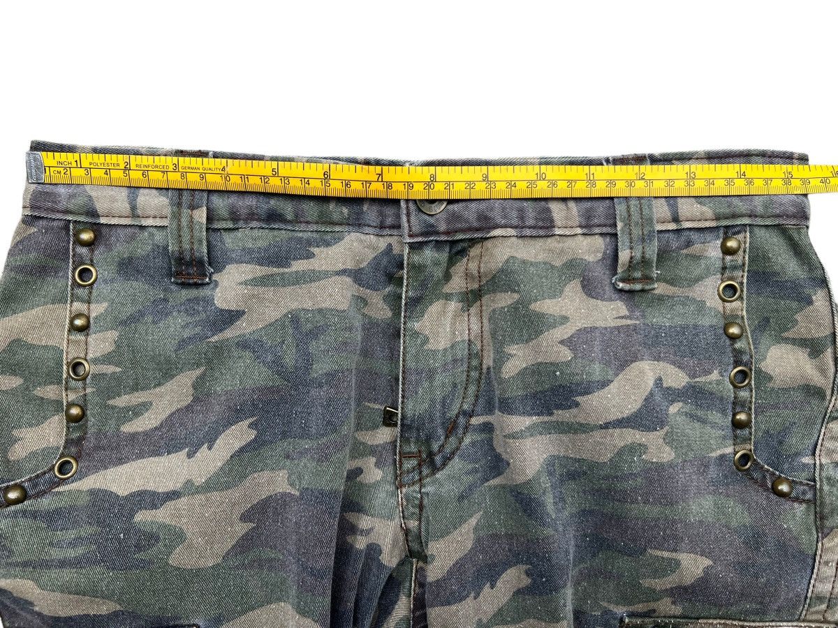 semanticdesign SD Flare Japan Multipocket Camo Lowrise Pants 31x33 Size US 31 - 10 Thumbnail
