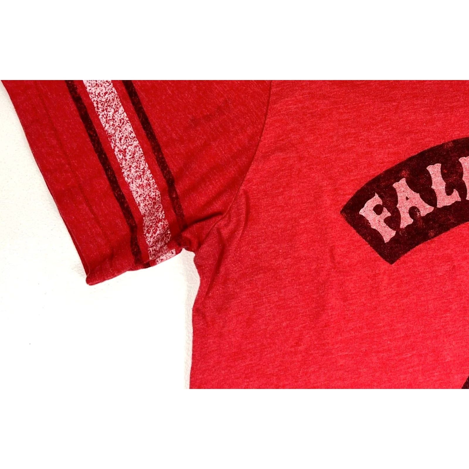 Vintage VINTAGE Manhead Chicago T-Shirt Mens 2015 Fall Out Boy Red M Short Sleeve Crew Neck Logo Print Band Music Size US M / EU 48-50 / 2 - 7 Thumbnail