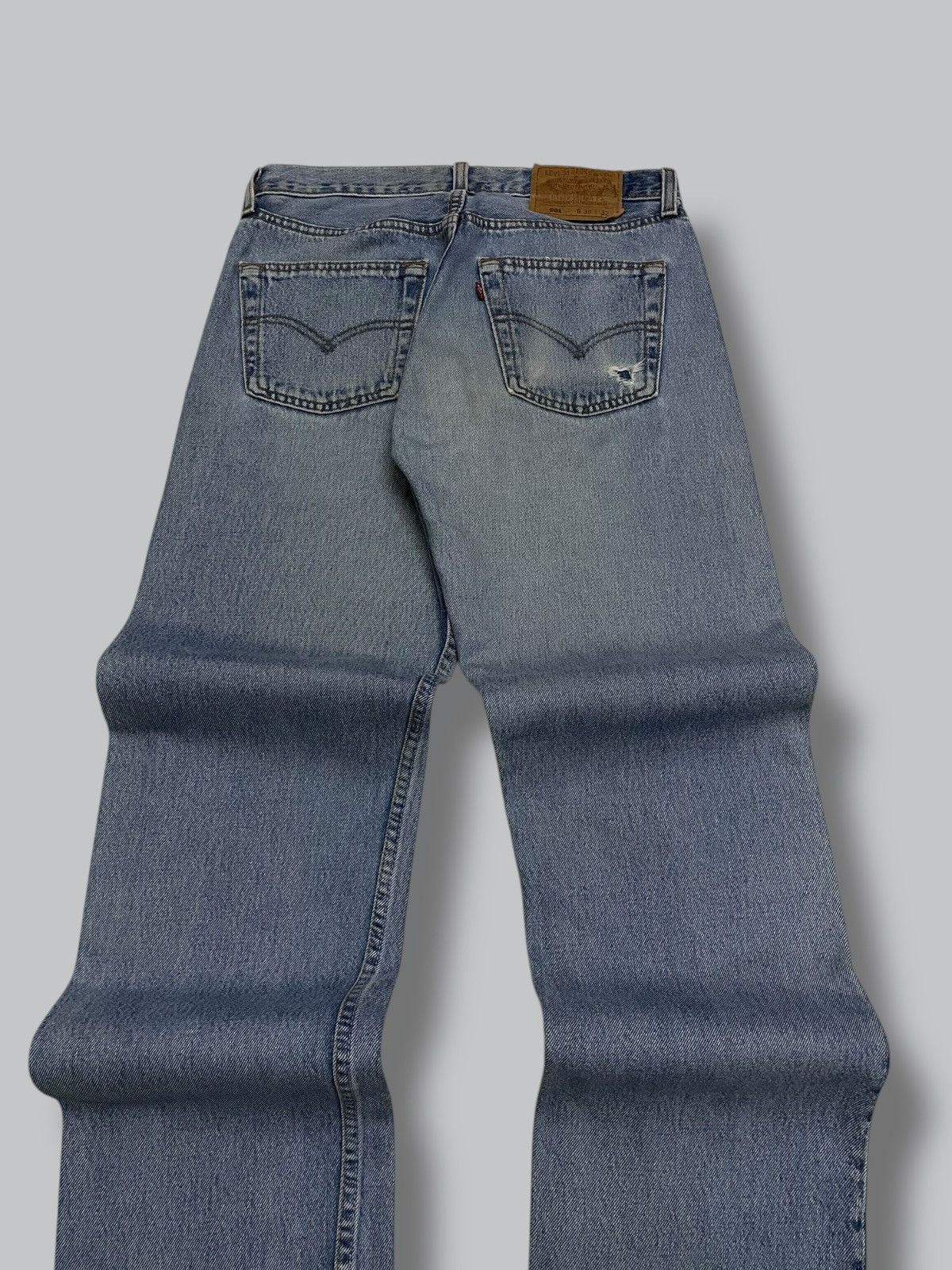 Levi's Vintage Clothing Vintage 1990s Designer Levis 501 Classic Blue Dirt Denim Size US 29 - 11 Thumbnail