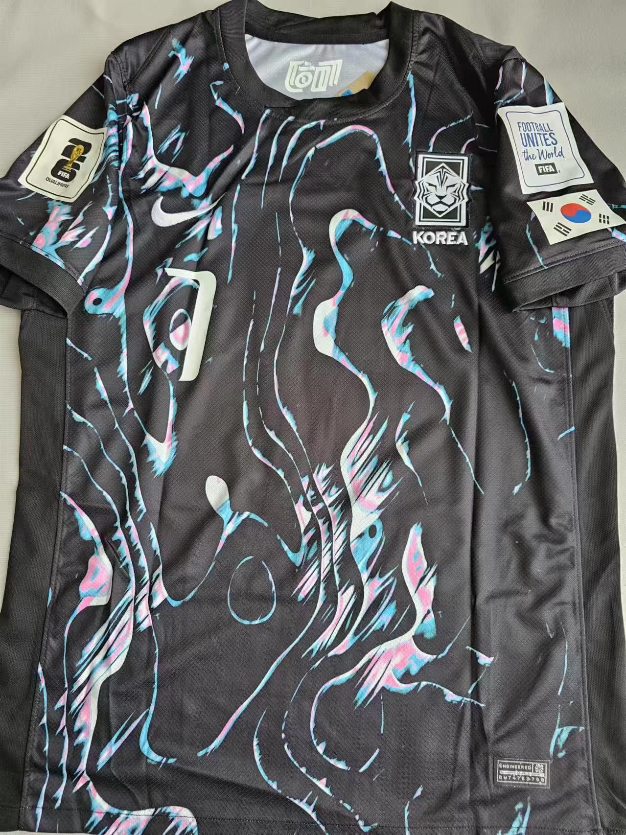 Other 2024 South Korea #7 Son Heung-Min Jersey L Size US L / EU 52-54 / 3 - 2 Thumbnail