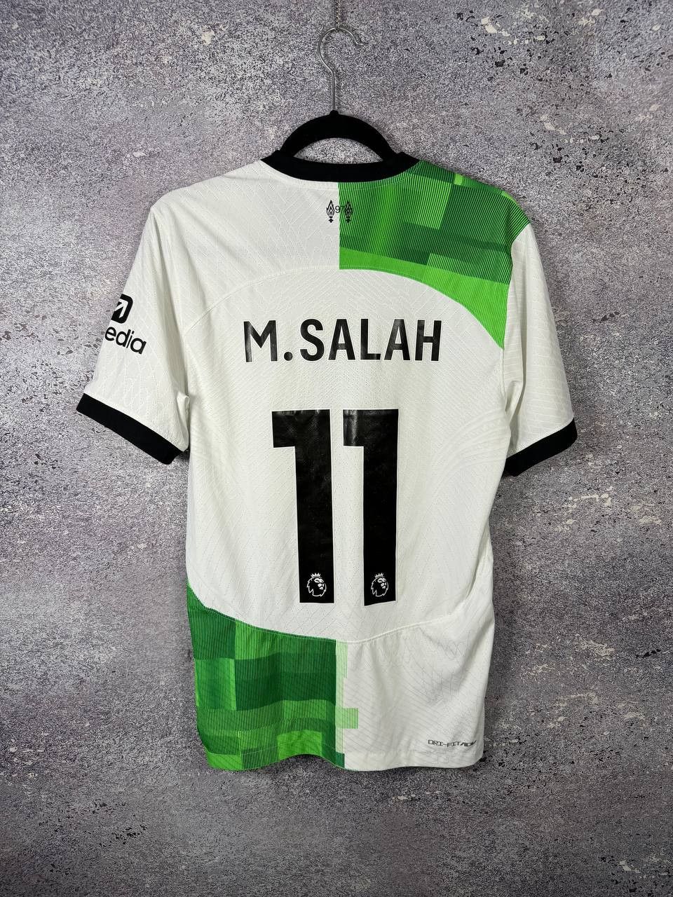 Nike M.SALAH Liverpool 2023/24 Away Nike DrifitADV Soccer Jersey Size US S / EU 44-46 / 1 - 2 Thumbnail
