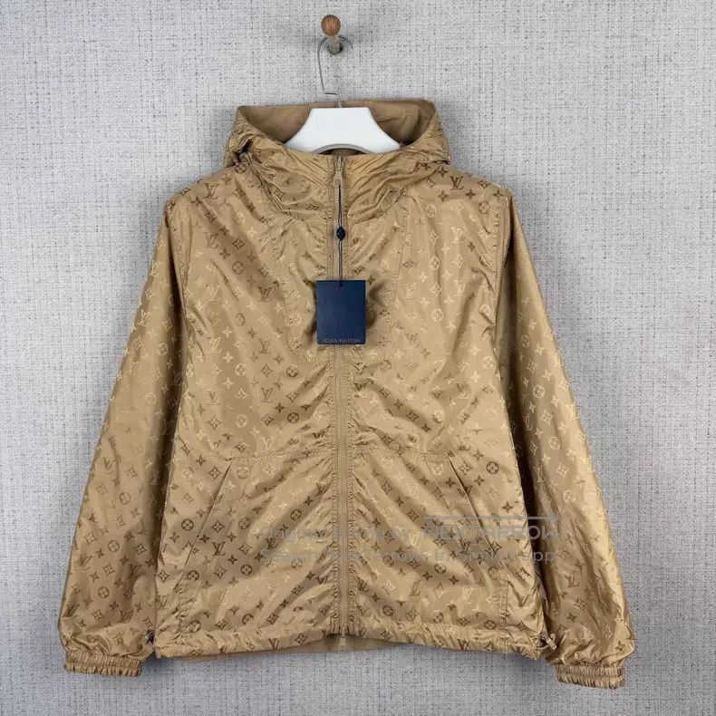 Louis Vuitton Louis Vuitton FW23 Solid Pin Logo Full Printed Reversible Size US M / EU 48-50 / 2 - 3 Thumbnail
