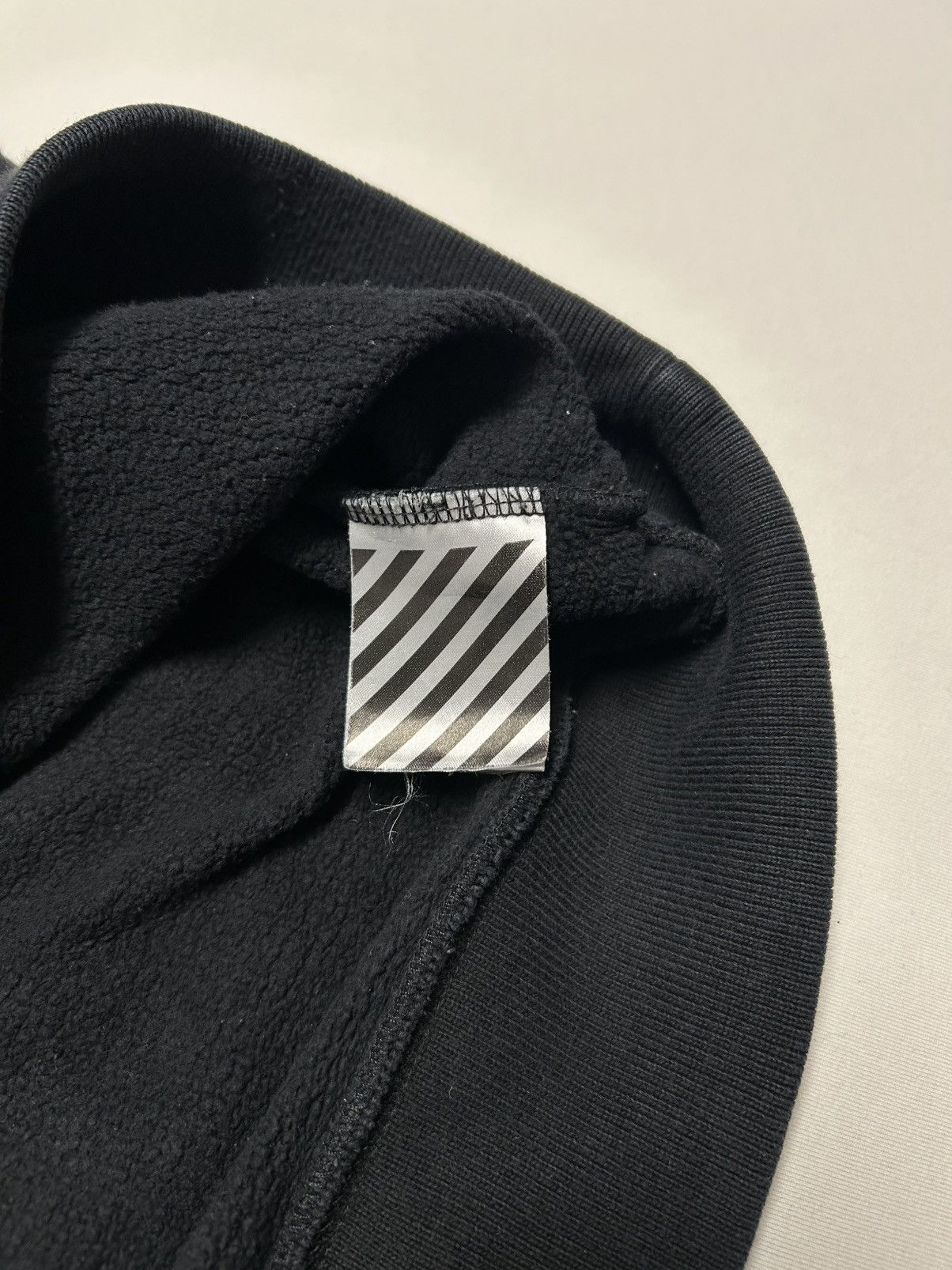 Off-White FW2016 Downtown "Cut Off" Crewneck Size US M / EU 48-50 / 2 - 9 Thumbnail