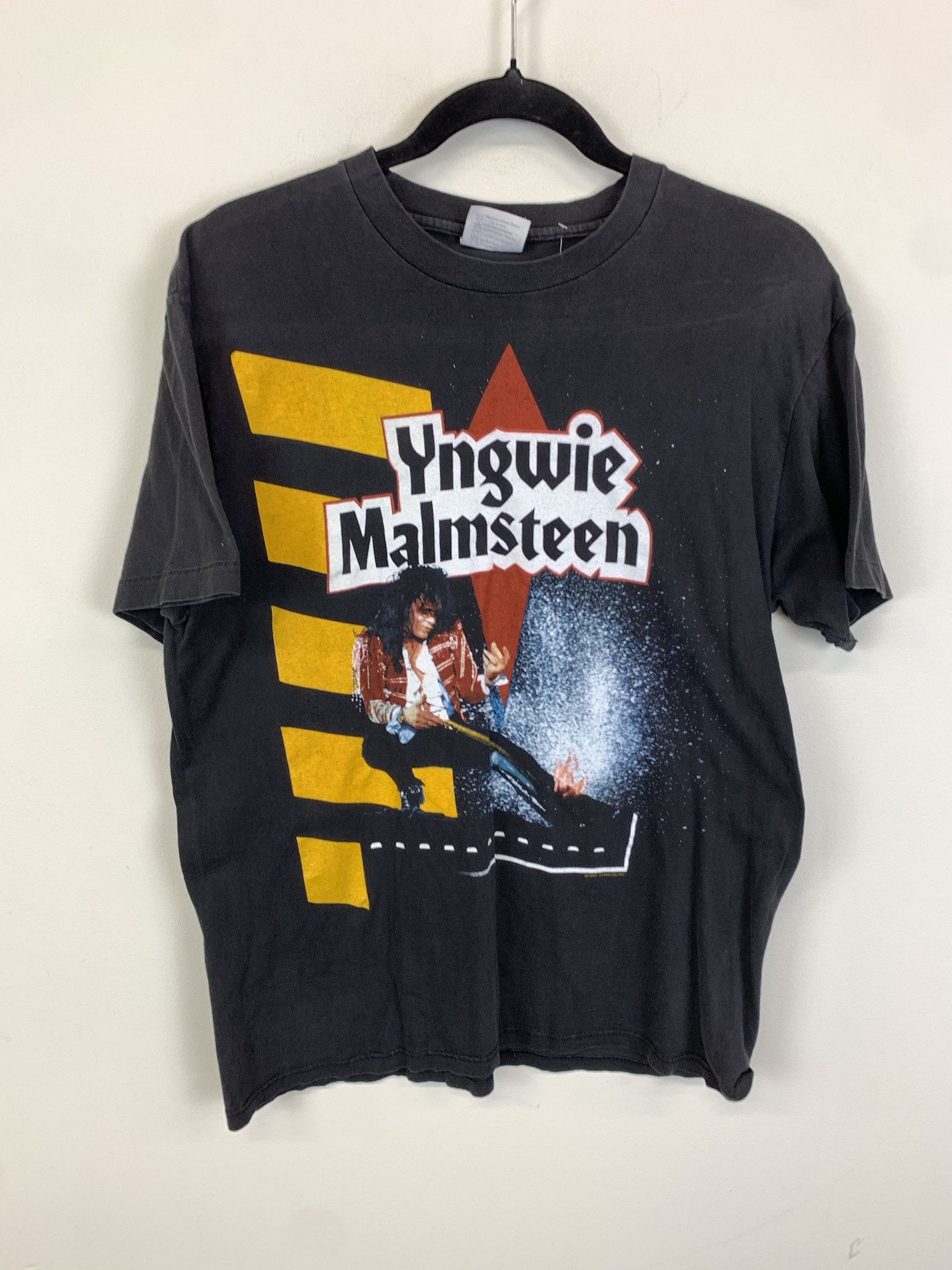 Vintage vintage yngwie malmsteen magnum opus black tshirt