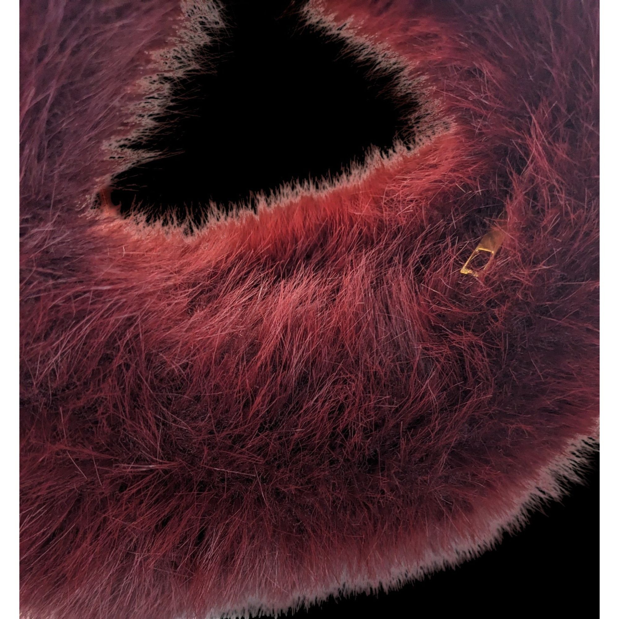 Other Faux Fur Burgundy Plush Handbag Size ONE SIZE - 3 Thumbnail