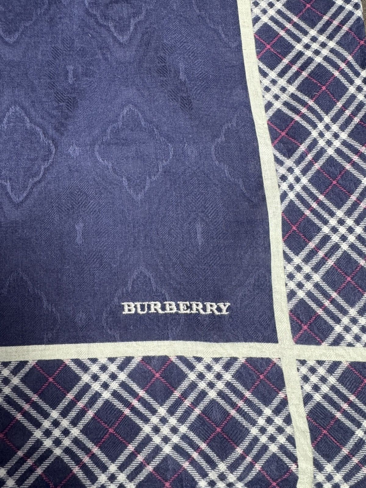 Burberry × Vintage Vintage Burberry Handkerchief Bandana Scarf Size ONE SIZE - 7 Thumbnail