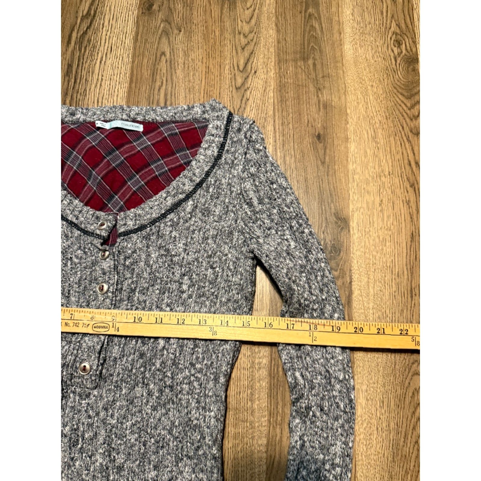 Vintage Maurices Shirt Women's Medium Gray Red Long Sleeve 1/4 Button T-Shirt Casual Modern Basic Vintage: No Size M / US 6-8 / IT 42-44 - 6 Thumbnail