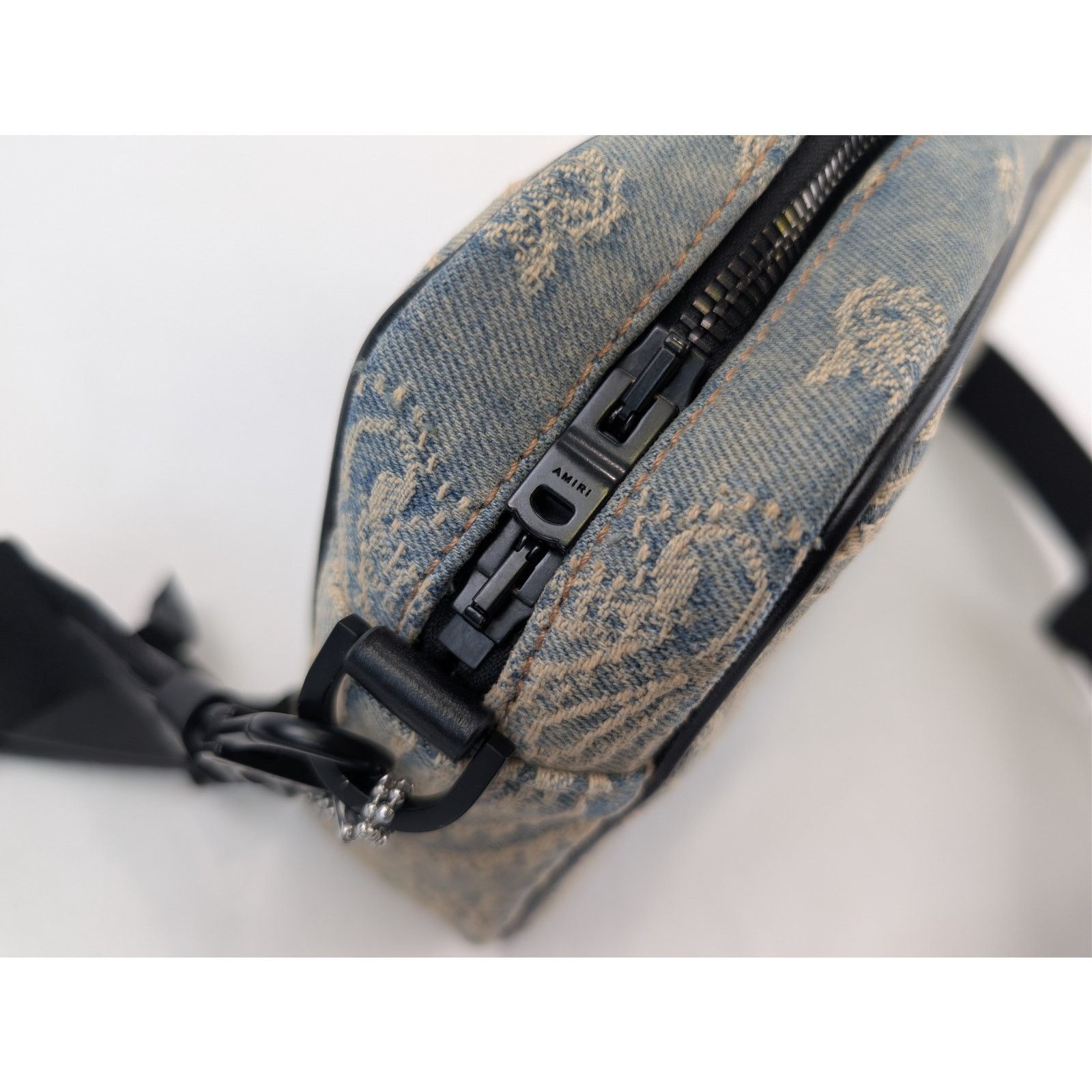 Amiri o1rshd1 Size: OS / Denim Bandana Jacquard Backpack in Indigo Size ONE SIZE - 11 Thumbnail