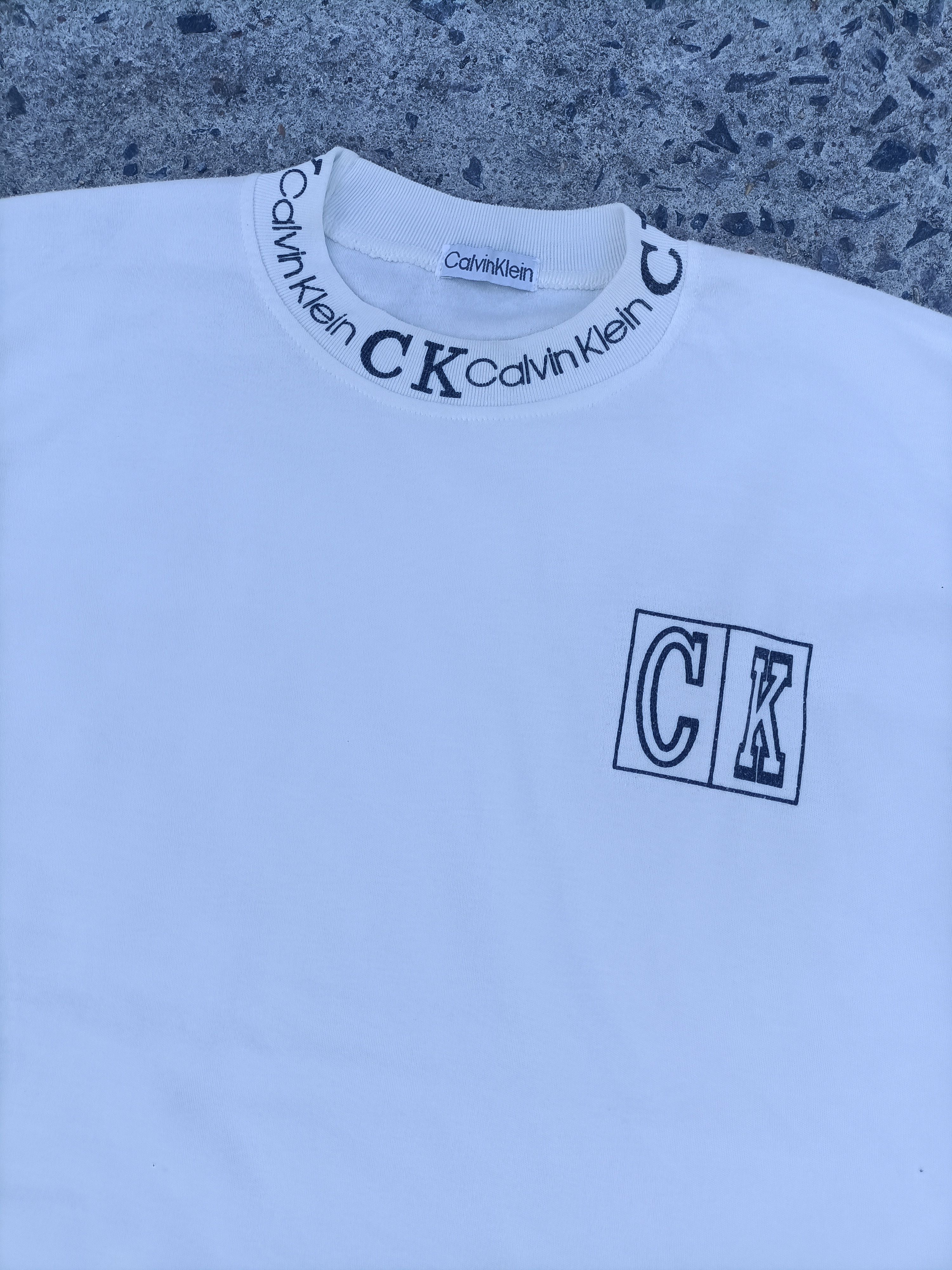 Calvin Klein ⭐ VINTAGE ⭐CALVIN KLEIN white t-shirt Size US XL / EU 56 / 4 - 1 Thumbnail