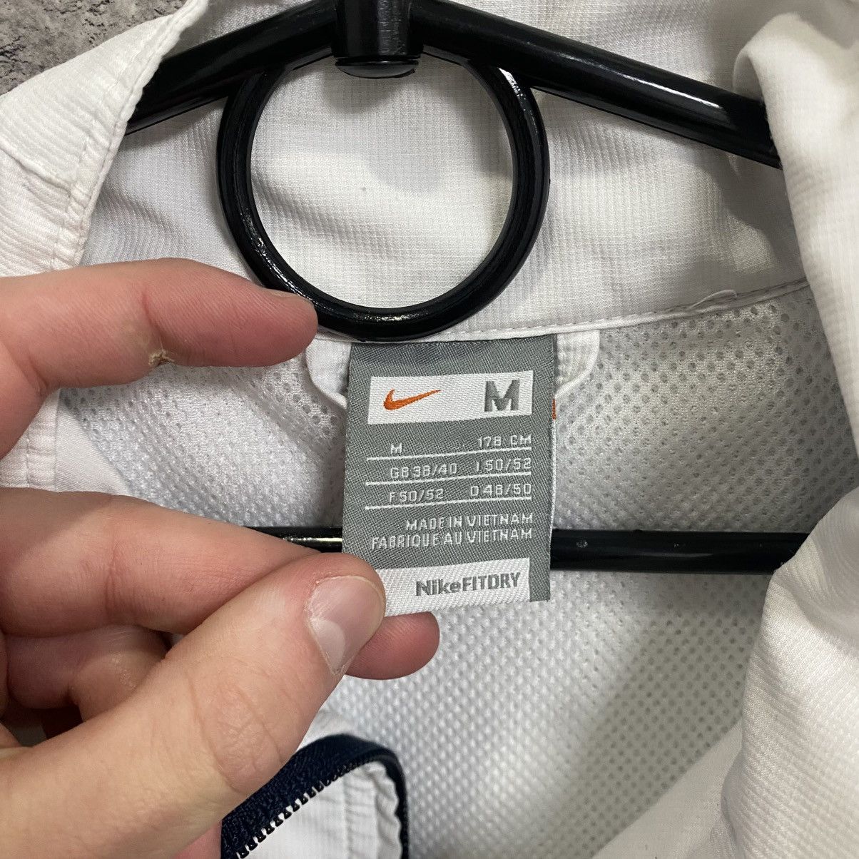 Nike Vintage Y2K Nike Track Jacket Nylon Top Striped Swoosh Size US M / EU 48-50 / 2 - 11 Thumbnail