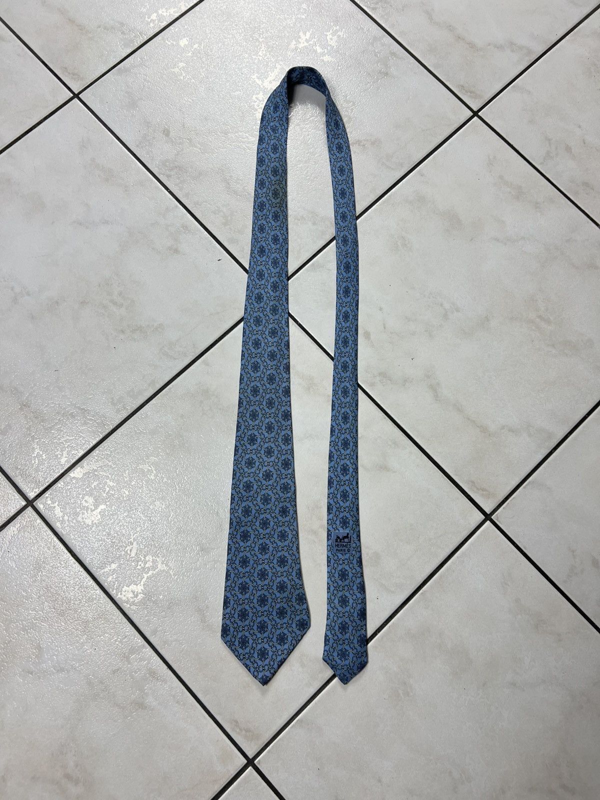 Hermes Vintage Hermes Paris silk tie luxury 7442HA patterned circle Size ONE SIZE - 6 Thumbnail