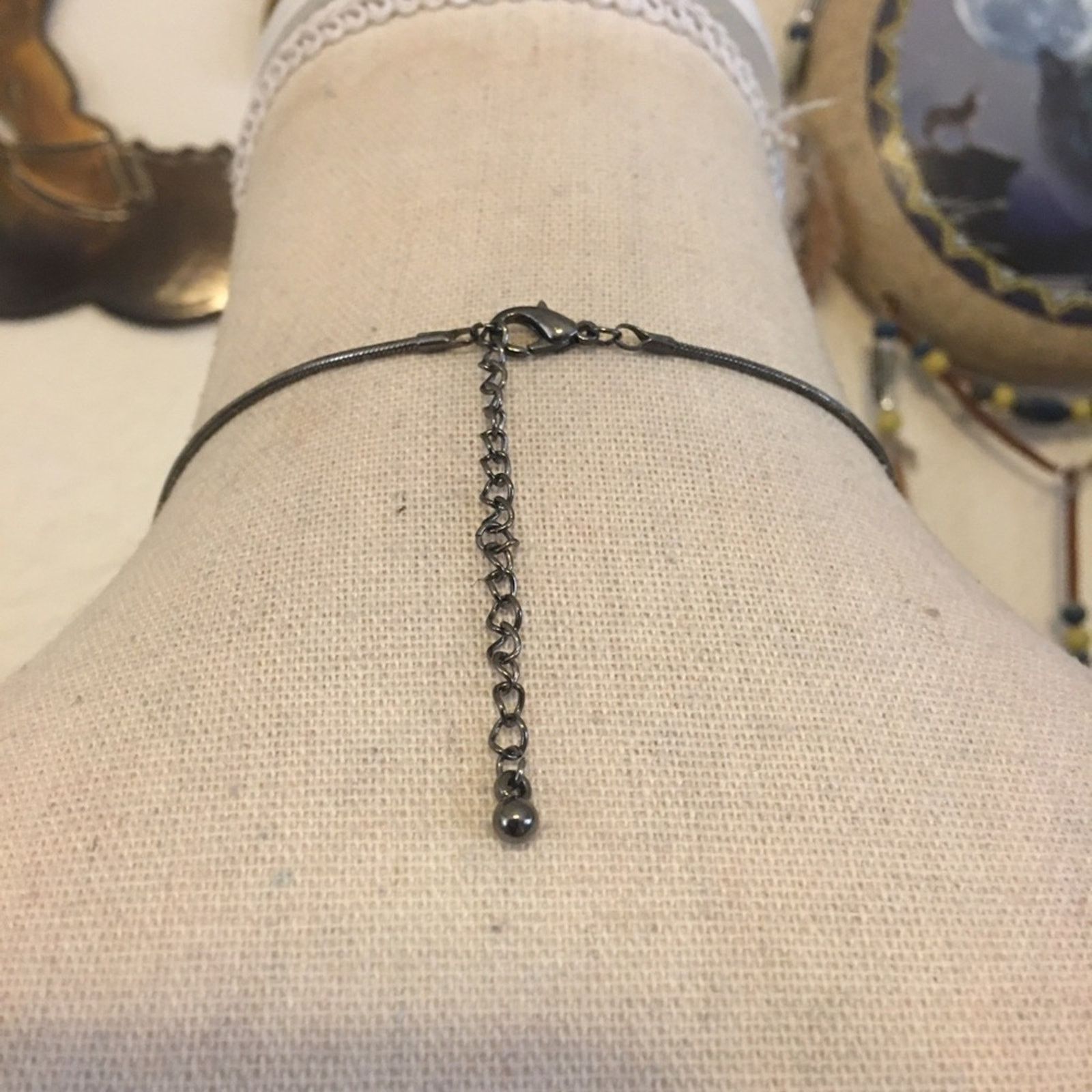 Jewelry Dark plum faceted plastic stone necklace Size ONE SIZE - 5 Thumbnail