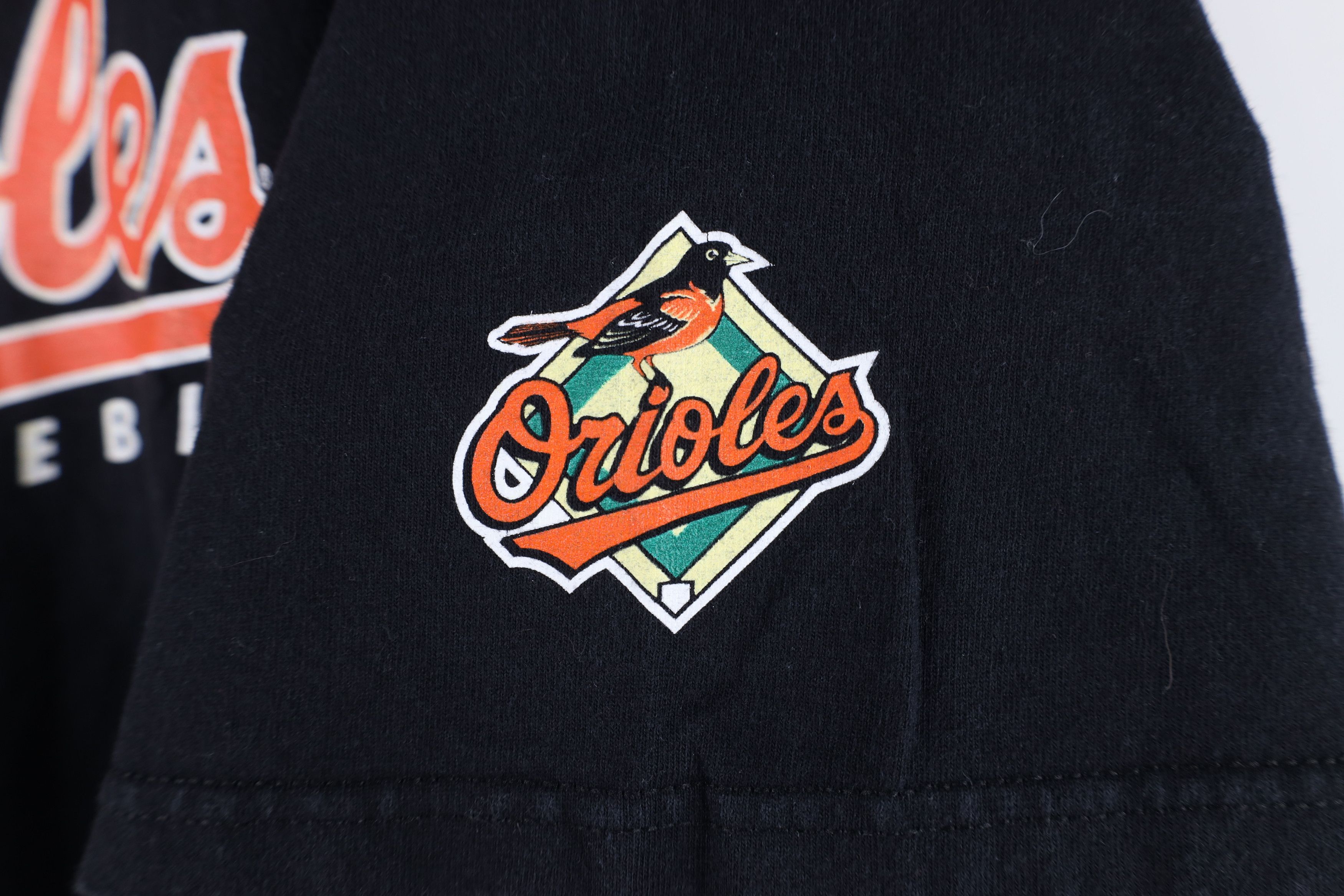 Nike Vintage 2002 Nike Swoosh Baltimore Orioles T-Shirt USA Size US XL / EU 56 / 4 - 4 Thumbnail