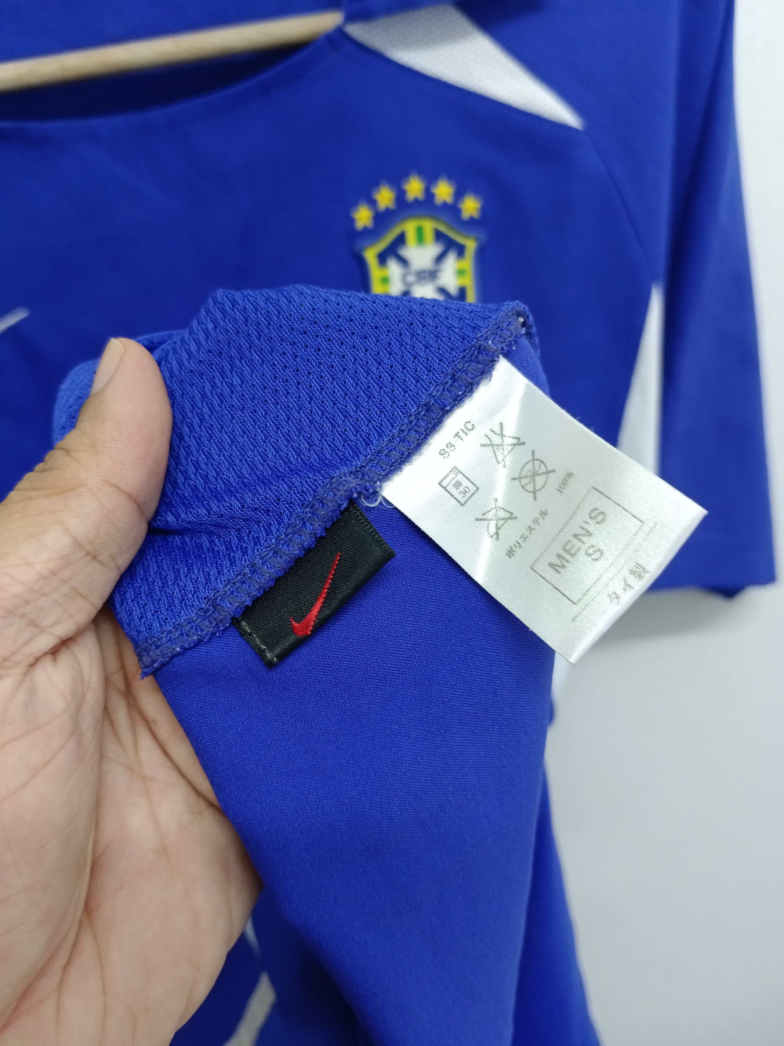 Vintage Vintage 2002 Brazil Away Jersey Nike Size US S / EU 44-46 / 1 - 6 Thumbnail