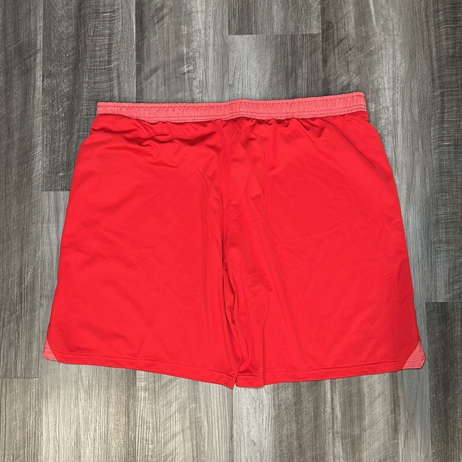 Under Armour Under Armour Red 9” Locker Athletic Shorts - 2XL Size US 40 / EU 56 - 2 Thumbnail