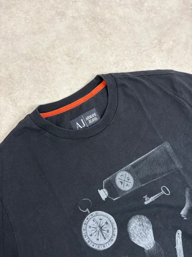 Armani 2000s Armani Black Time Tools Print T-Shirt Size US S / EU 44-46 / 1 - 5 Thumbnail