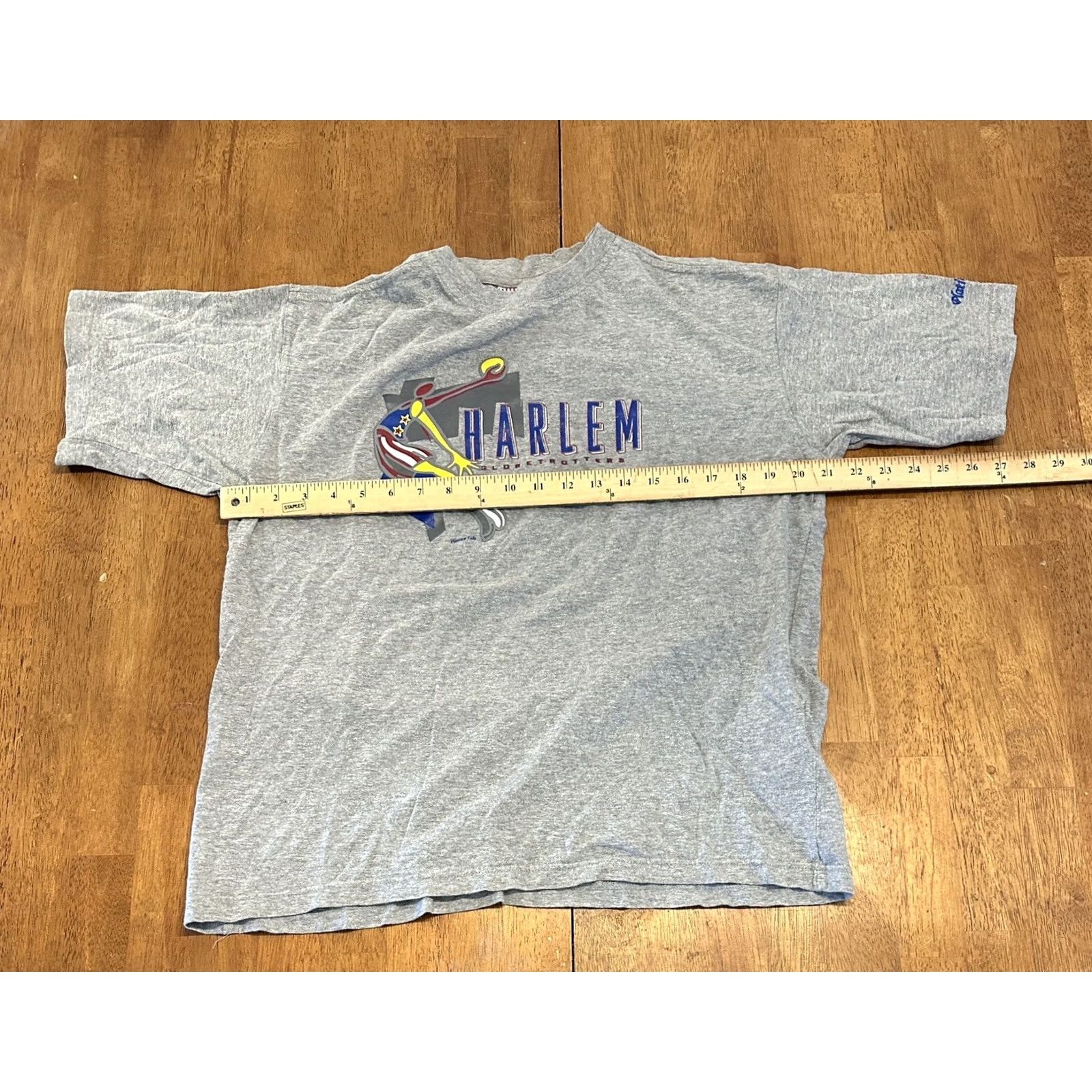 Fubu VINTAGE FUBU T Shirt Harlem Globetrotters Platinum Gray Adult Large Mens Size US L / EU 52-54 / 3 - 7 Thumbnail