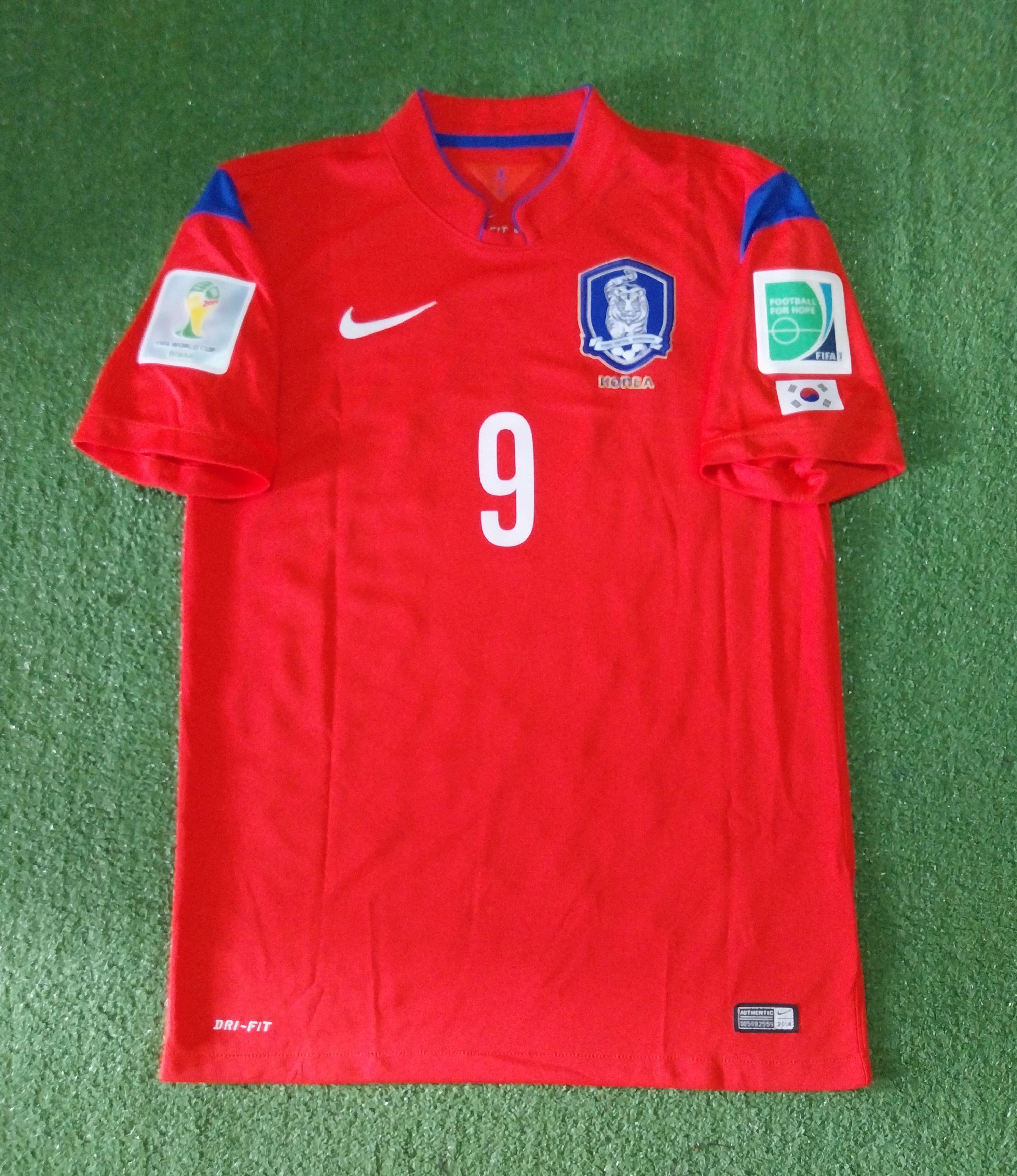 image of Nike x Soccer Jersey South Korea 2014 Son Heung Min Jersey Football in Red, Men's (Size Medium)