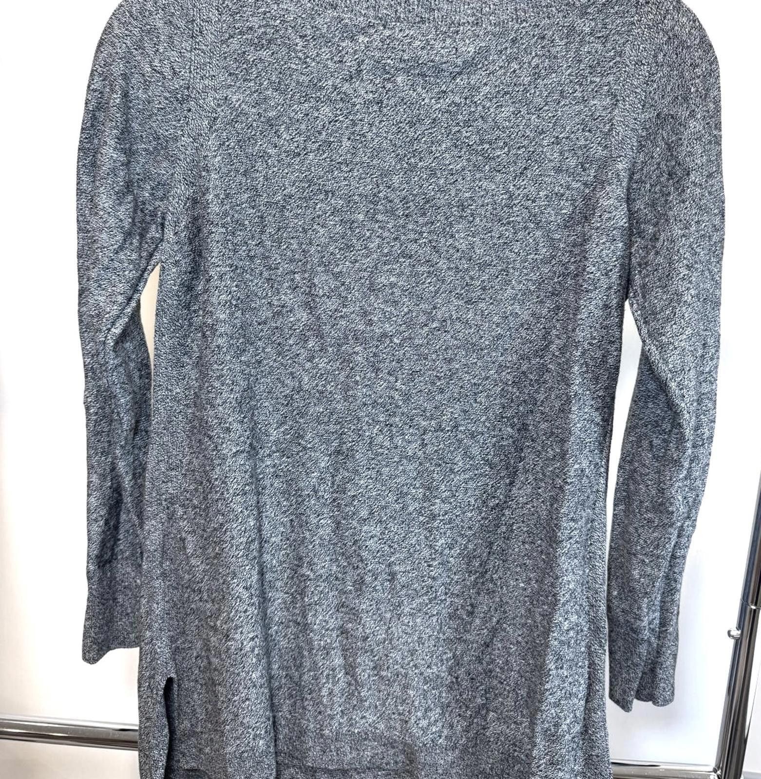 Banana Republic Cozy Long Sleeve Sweater by Banana Republic - Size M Size M / US 6-8 / IT 42-44 - 2 Thumbnail