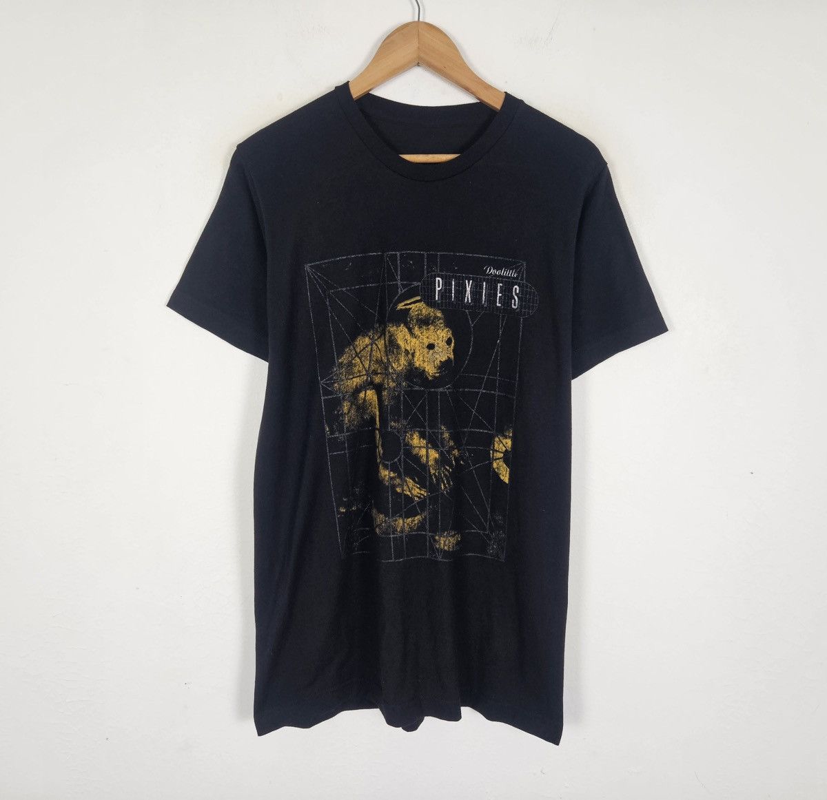 Band Tees The Pixies doolittle 2023 US Tour tee shirt Size US M / EU 48-50 / 2 - 3 Thumbnail