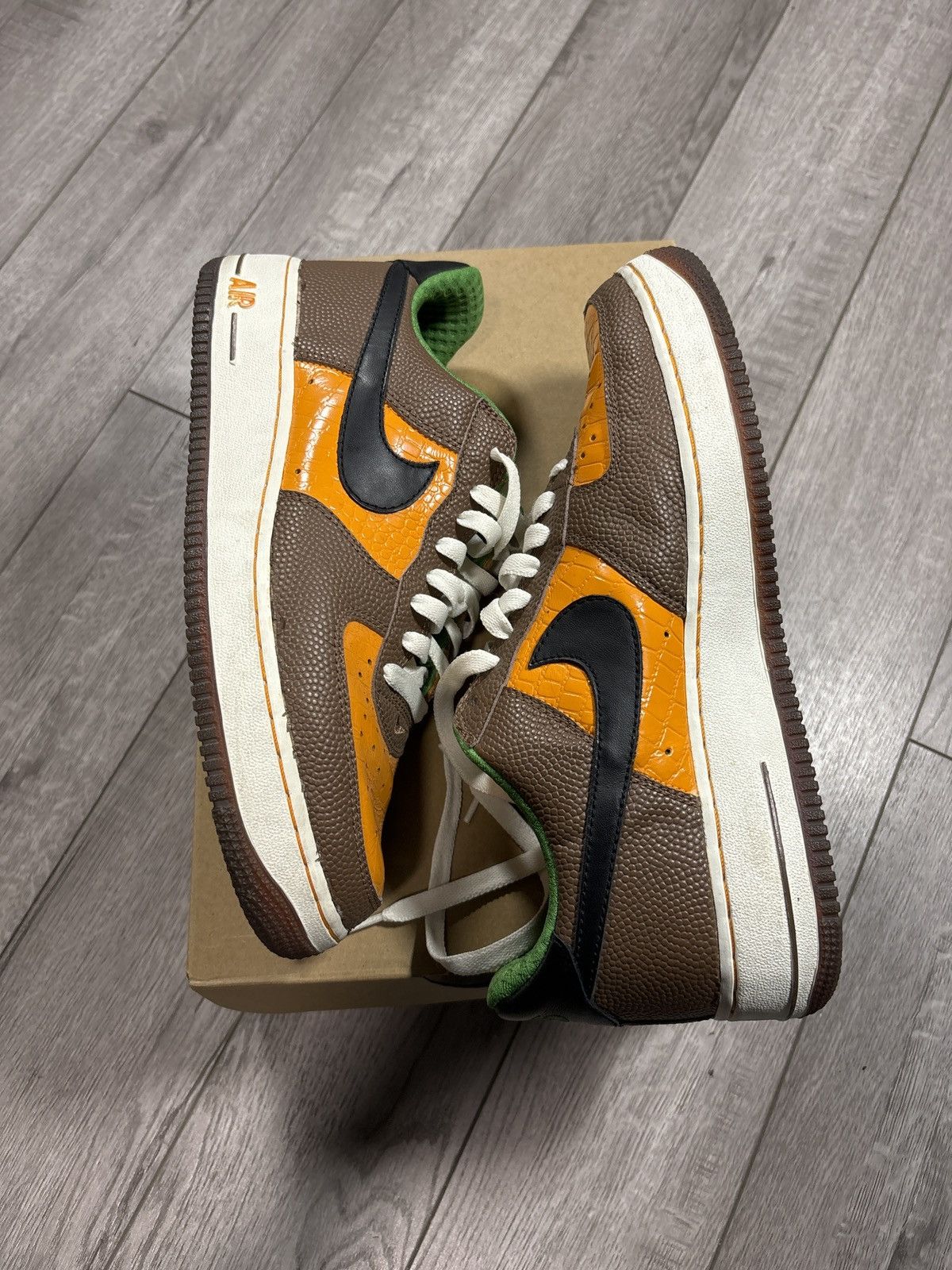 Nike Nike Air Force 1 2006 Size US 9 / EU 42 - 4 Thumbnail
