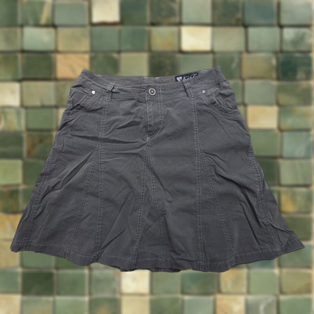 Vintage VINTAGE Kuhl Skirt Womens 4 A-Line Knee Length Gray Cotton Blend Canvas Stretch Pockets Button Logo - Mens? No gender specified. Size 27" / US 4 / IT 40 - 1 Thumbnail