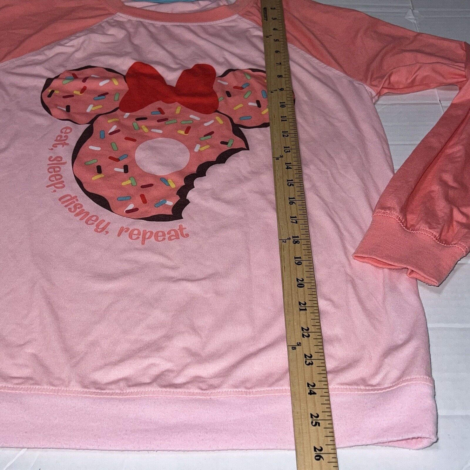 Disney Disney Sweater Womens Medium M Pink Minnie Mouse Donut Size M / US 6-8 / IT 42-44 - 8 Thumbnail