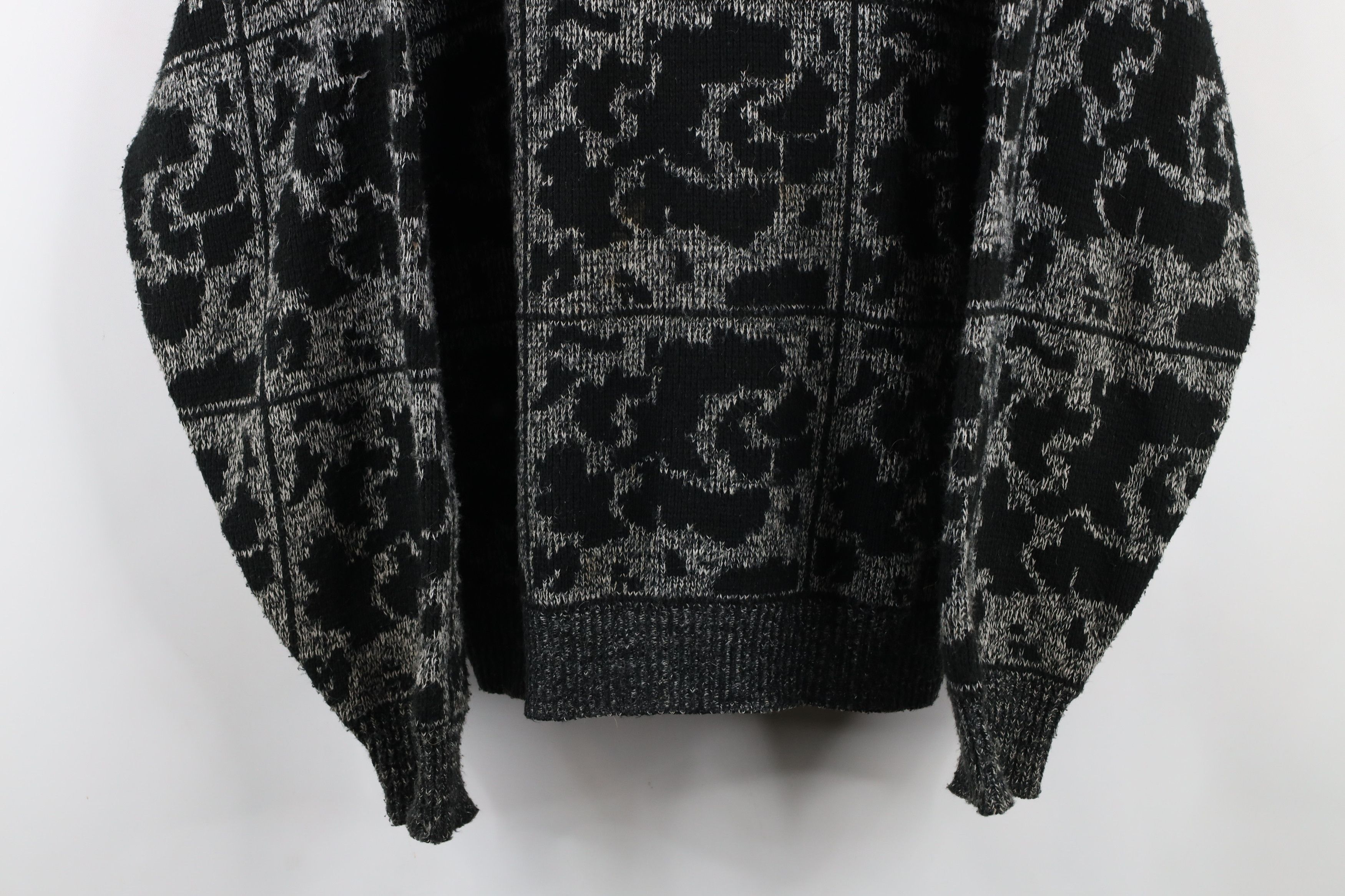 Vintage Vintage 90s Streetwear Abstract Checkered Knit Sweater USA Size US L / EU 52-54 / 3 - 3 Thumbnail